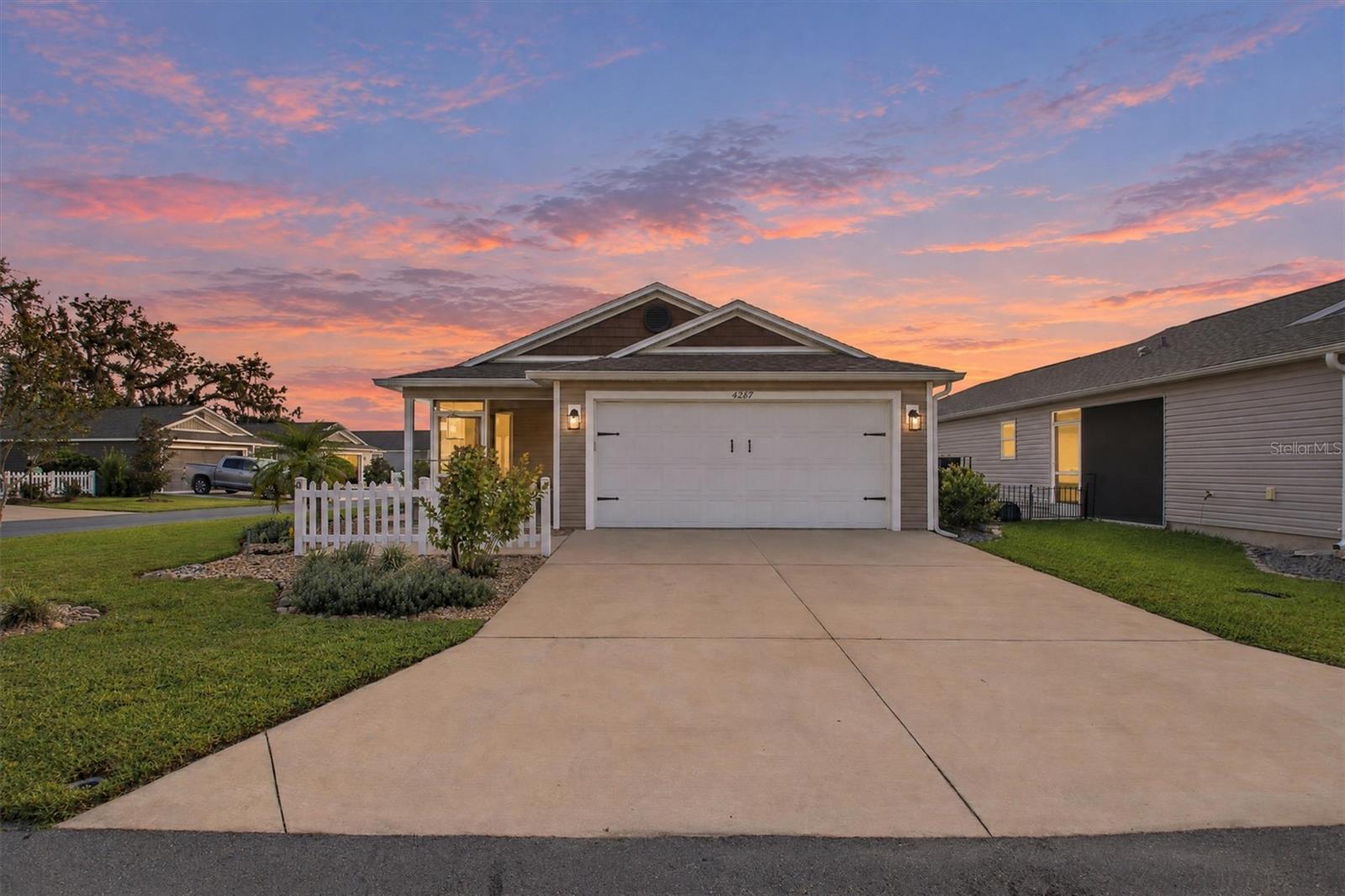 Single Family Residence at 4287 FREDDA TER, THE VILLAGES