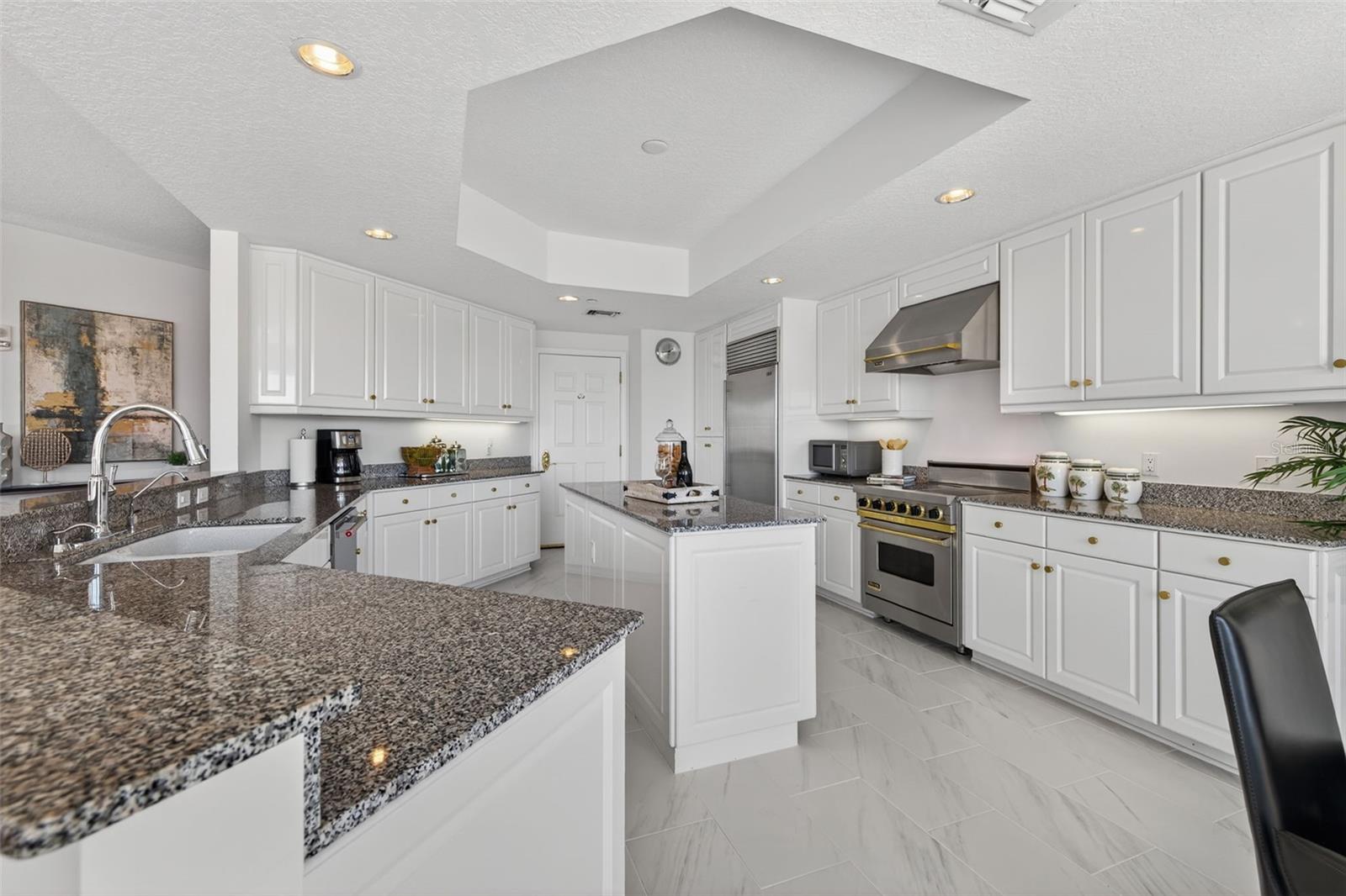 Condominium at 555 5TH AVE NE #332, ST PETERSBURG, photo 12 of 65