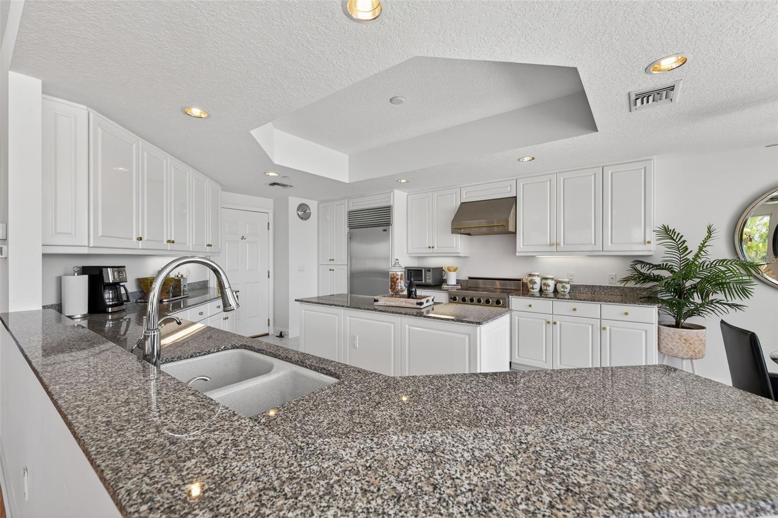 Condominium at 555 5TH AVE NE #332, ST PETERSBURG, photo 13 of 65