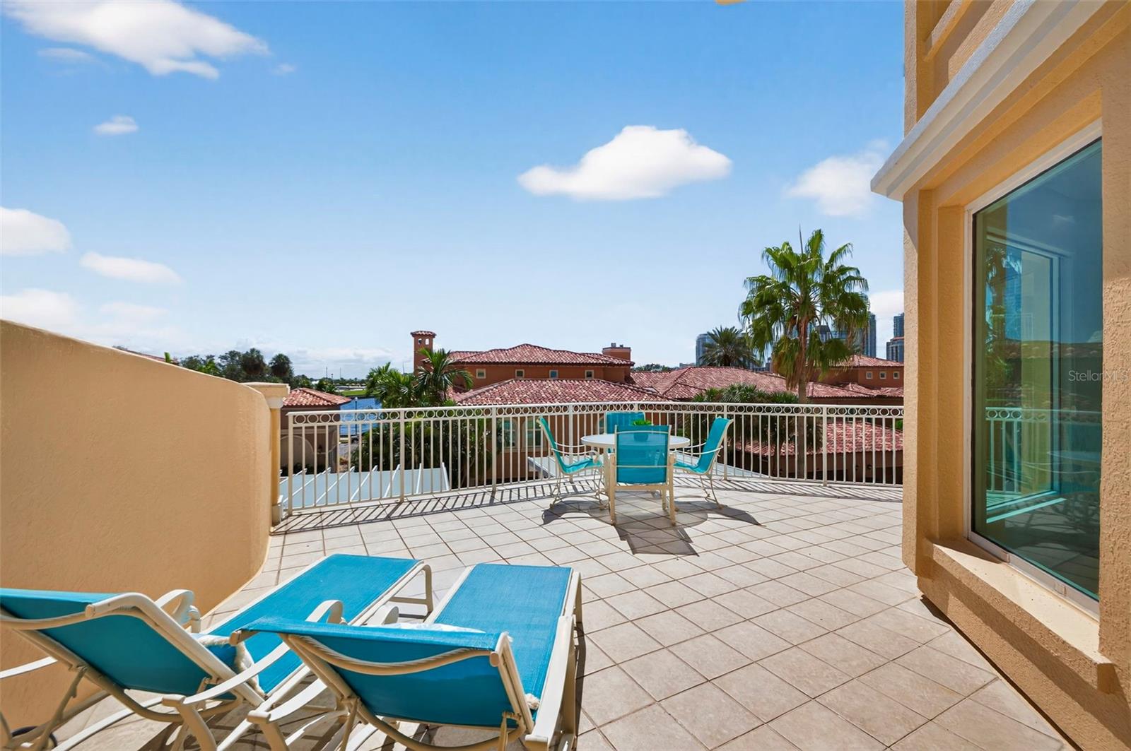 One of the largest Balconies - 555 5TH AVE NE #332, ST PETERSBURG