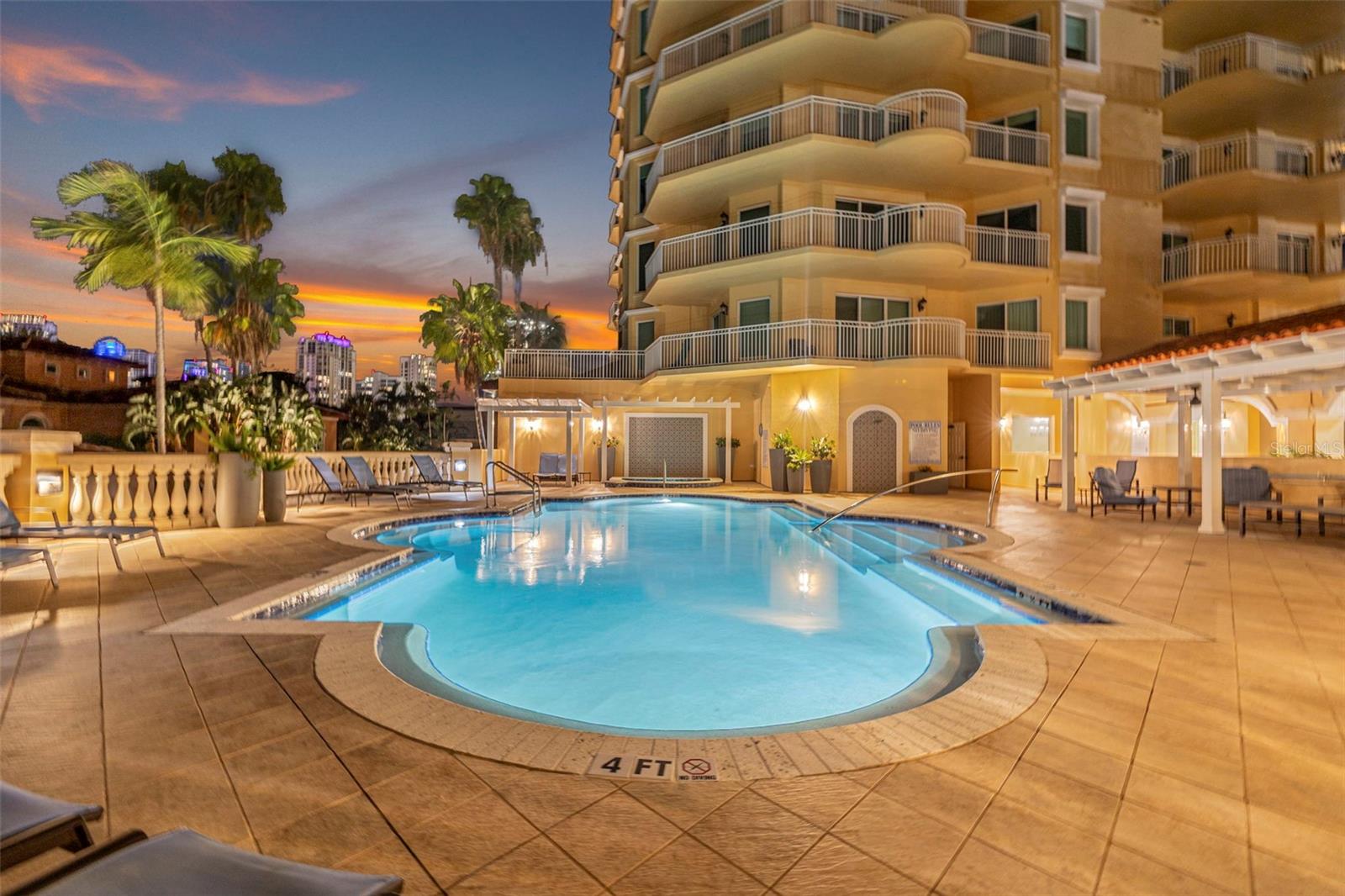 Condominium at 555 5TH AVE NE #332, ST PETERSBURG, photo 52 of 65