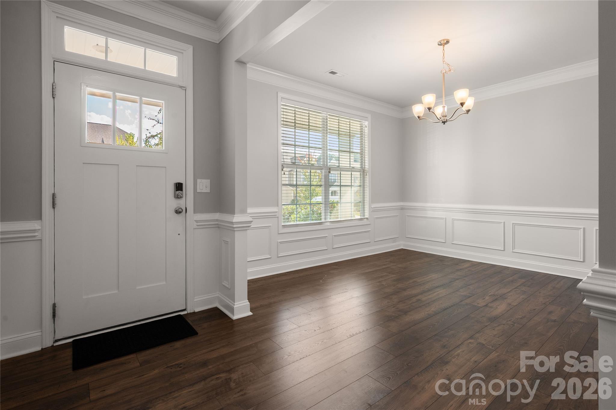 Single Family Residence at 8008 Oakmere Road, Waxhaw, photo 9 of 48