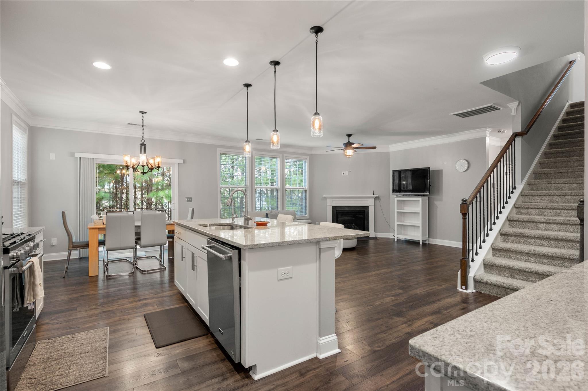 Single Family Residence at 8008 Oakmere Road, Waxhaw, photo 15 of 48