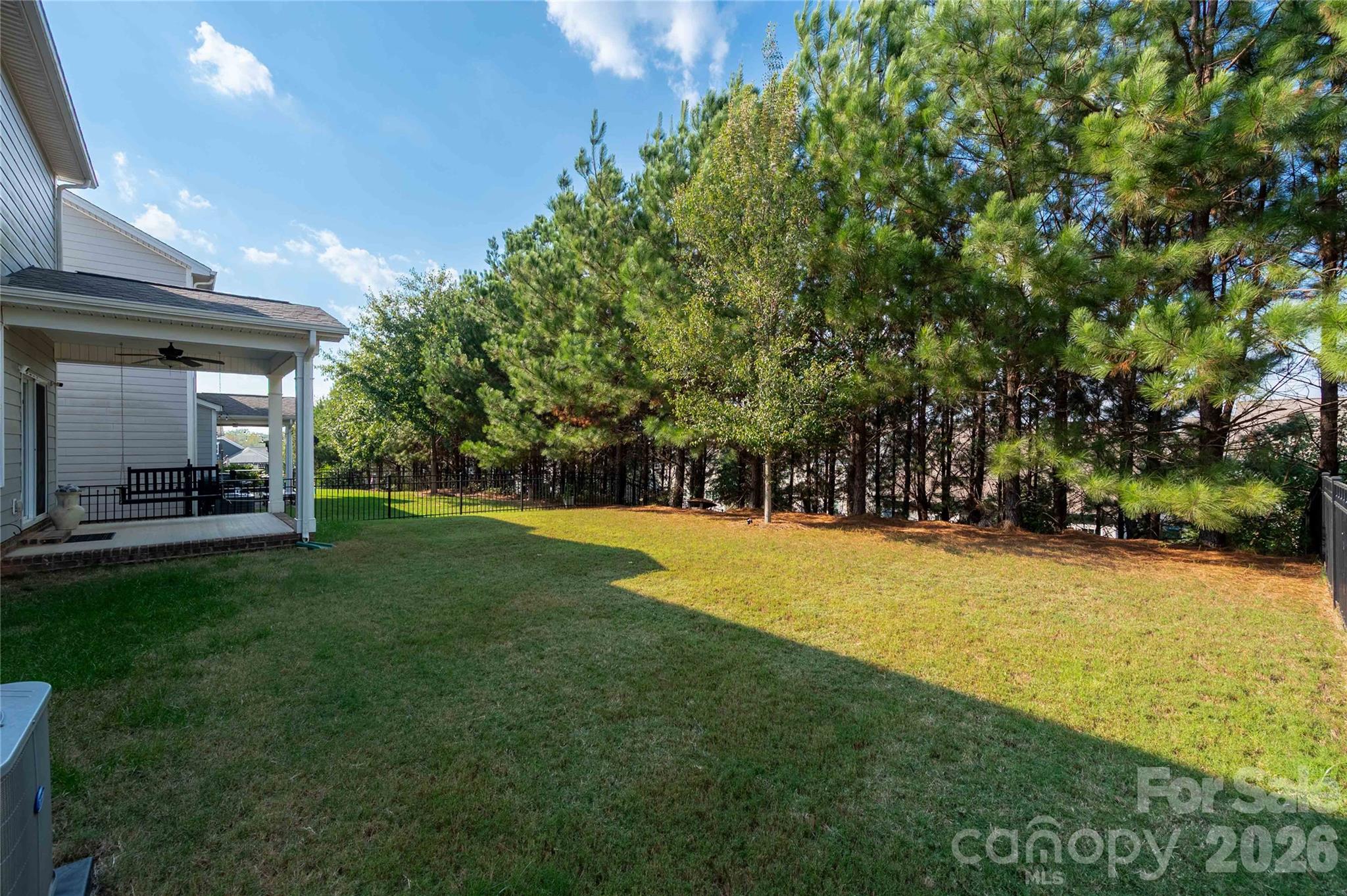 Single Family Residence at 8008 Oakmere Road, Waxhaw, photo 46 of 48