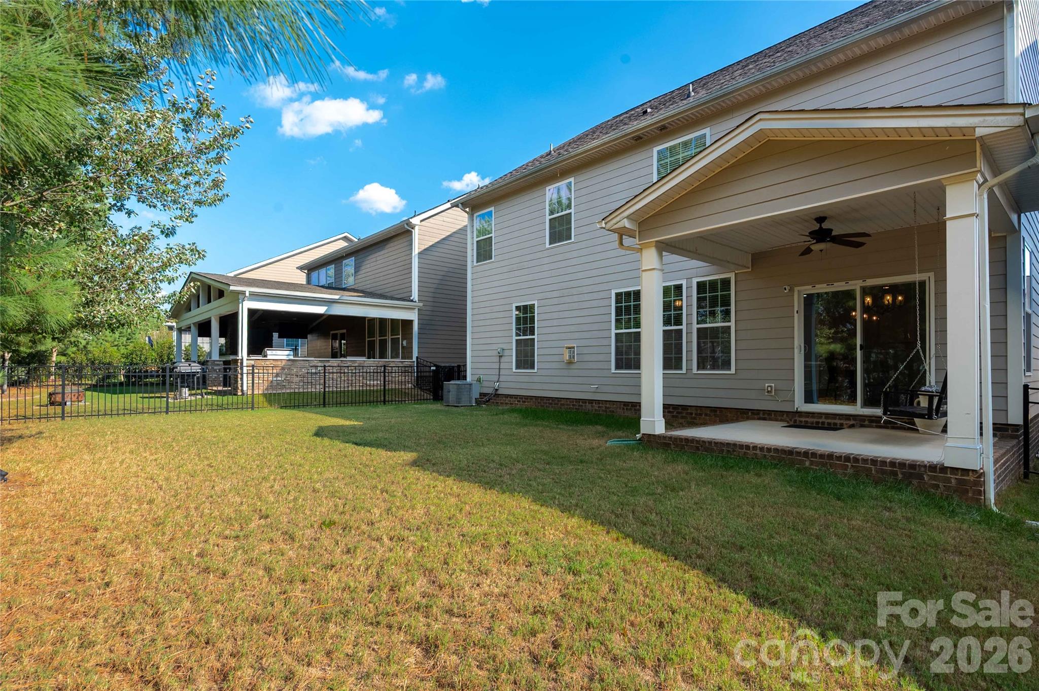 Single Family Residence at 8008 Oakmere Road, Waxhaw, photo 47 of 48