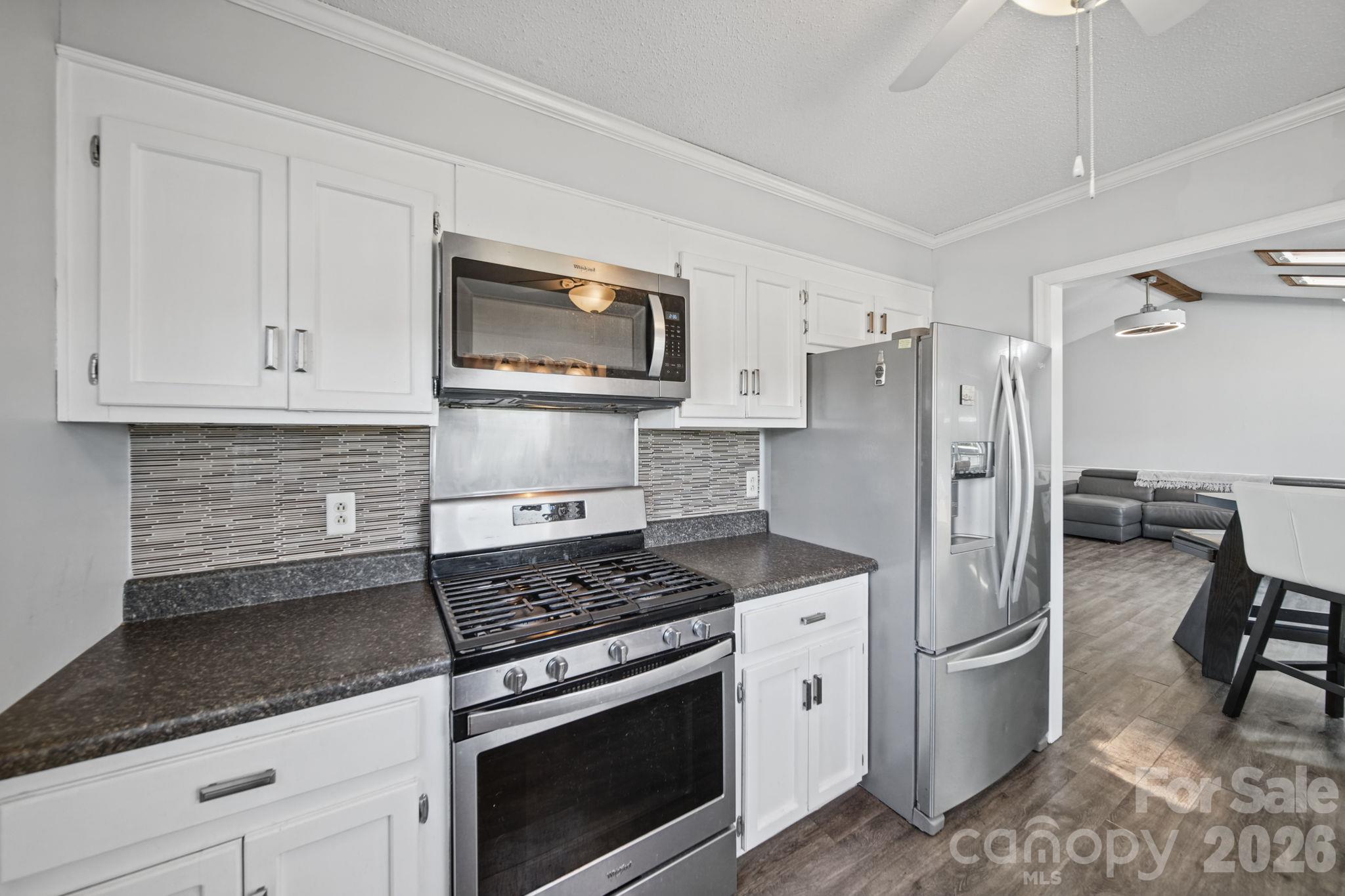 Single Family Residence at 2638 Castle Hill Road, Gastonia, photo 18 of 48