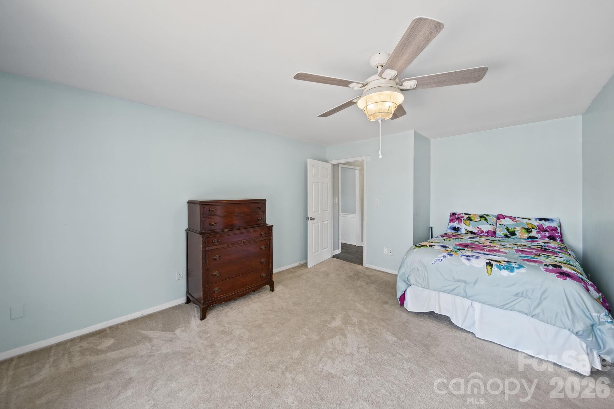 Single Family Residence at 2638 Castle Hill Road, Gastonia, photo 21 of 48