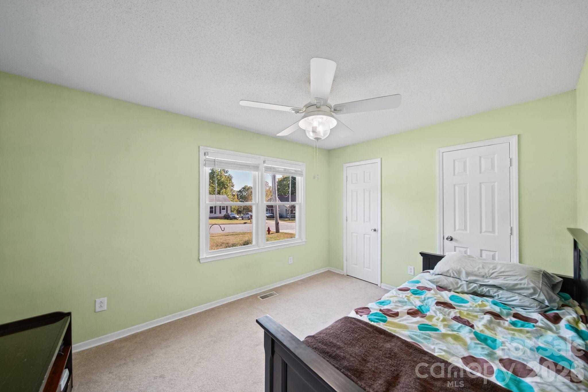 Single Family Residence at 2638 Castle Hill Road, Gastonia, photo 25 of 48
