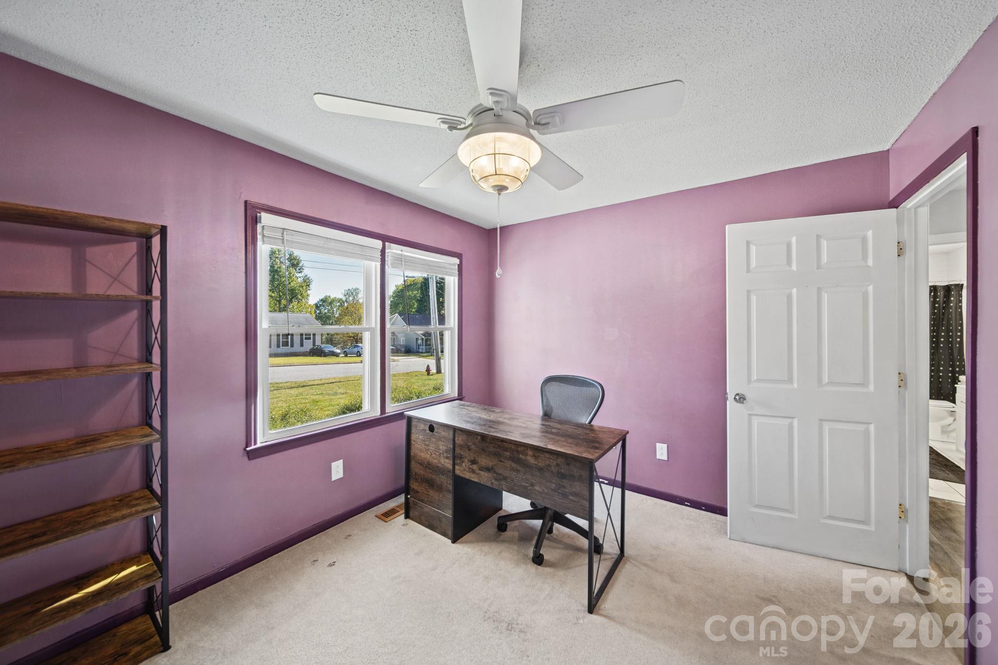 Single Family Residence at 2638 Castle Hill Road, Gastonia, photo 28 of 48