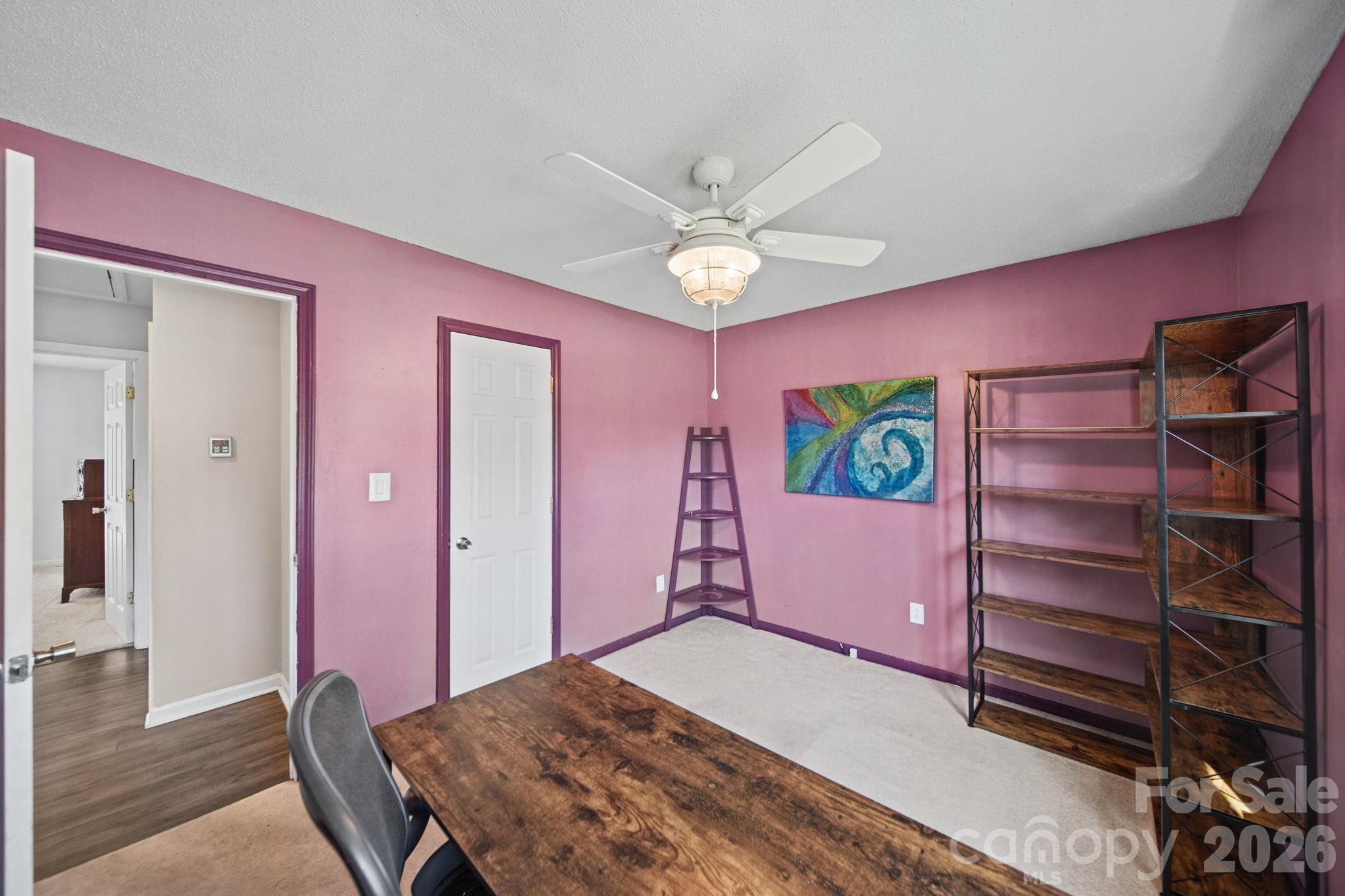 Single Family Residence at 2638 Castle Hill Road, Gastonia, photo 29 of 48