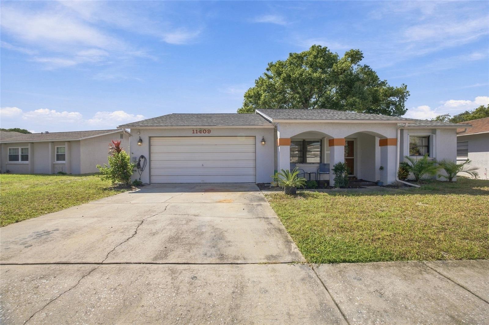 Single Family Residence at 11409 POSSUM TRL, PORT RICHEY