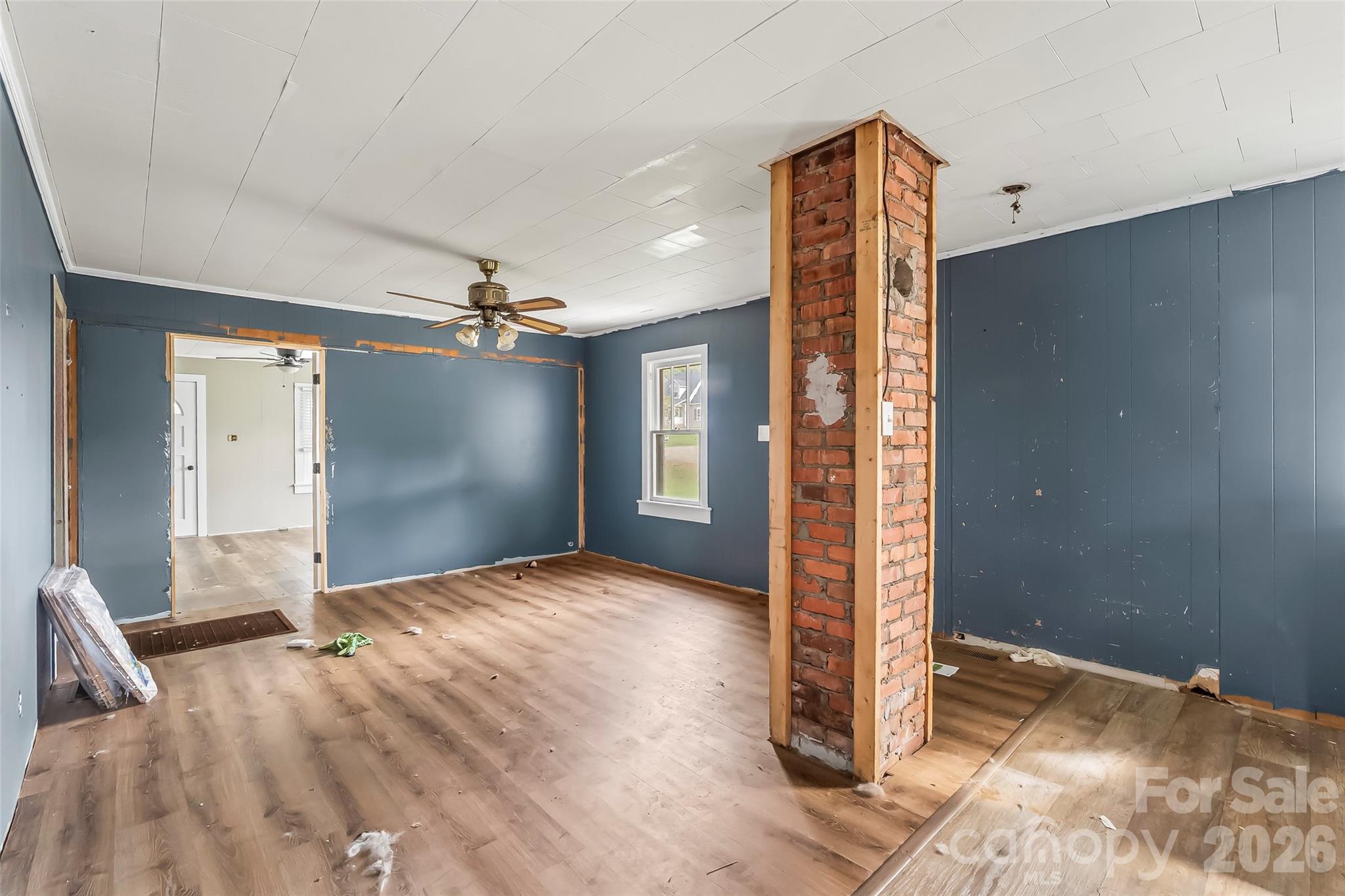 living room - 4681 Charlotte Street, Conover