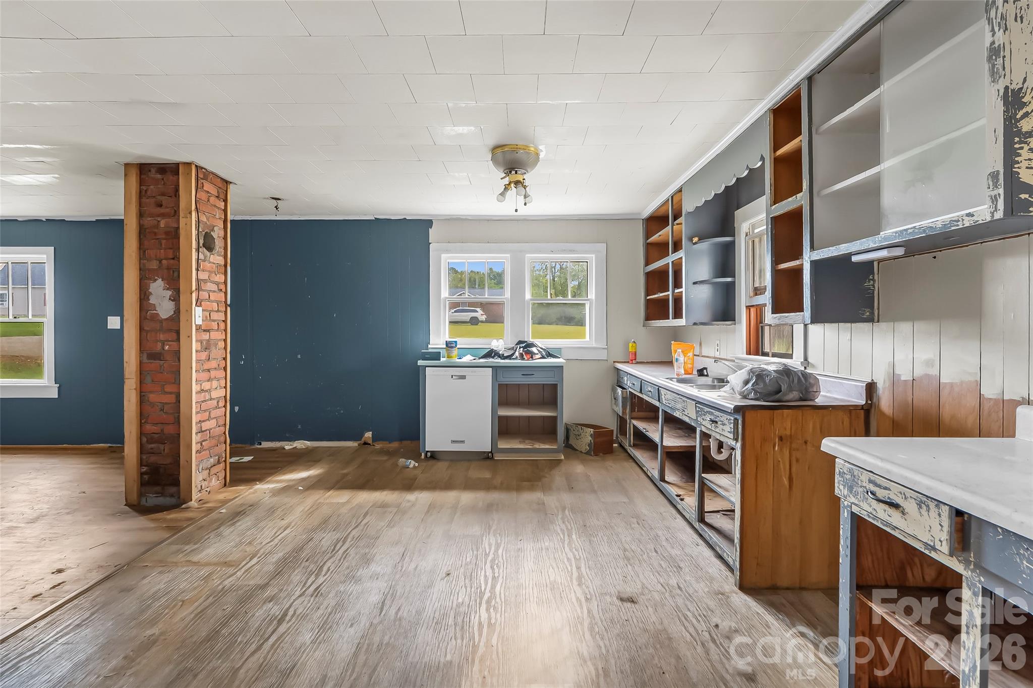 Single Family Residence at 4681 Charlotte Street, Conover, photo 12 of 23