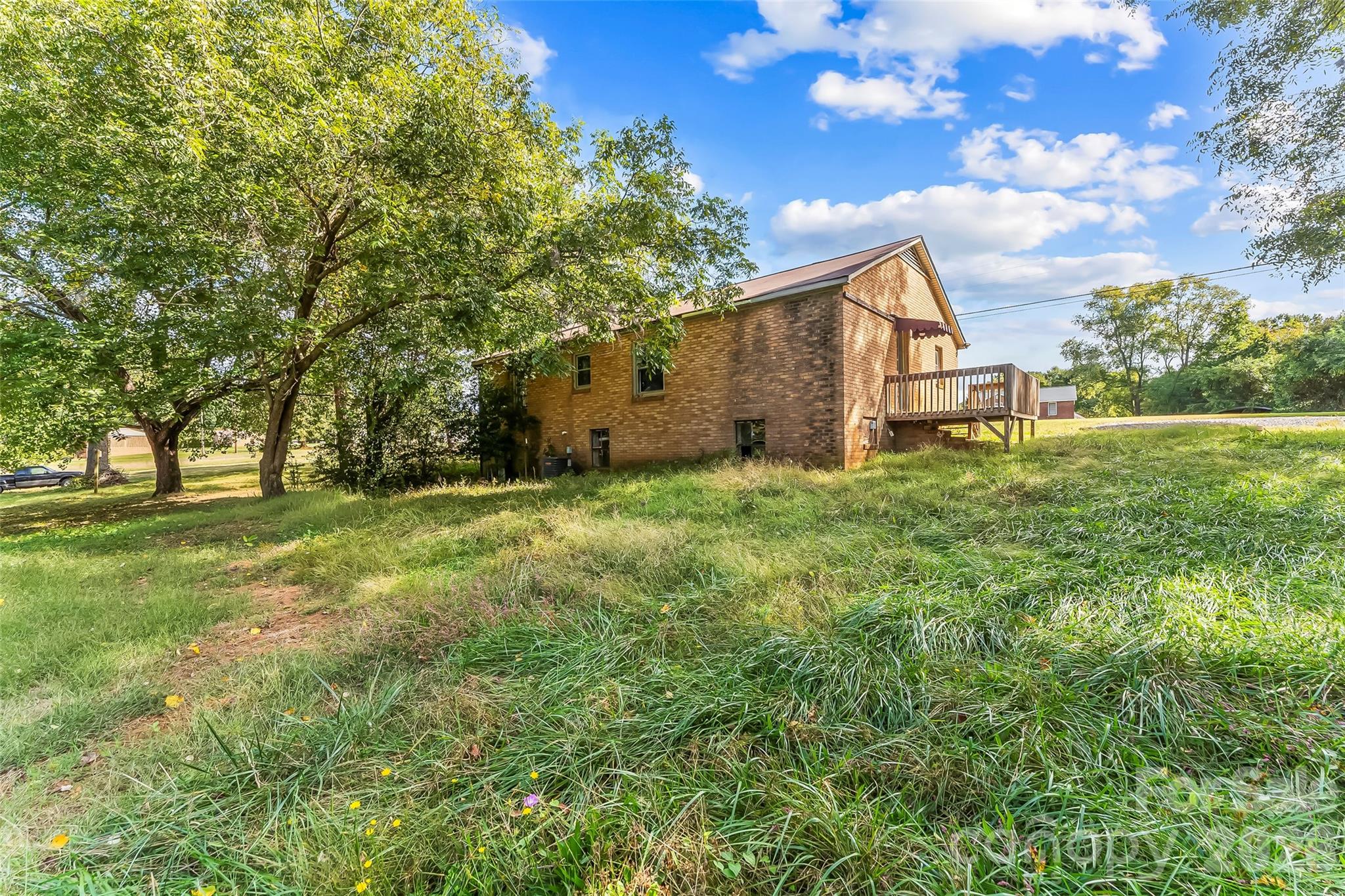backyard/rear view - 4681 Charlotte Street, Conover