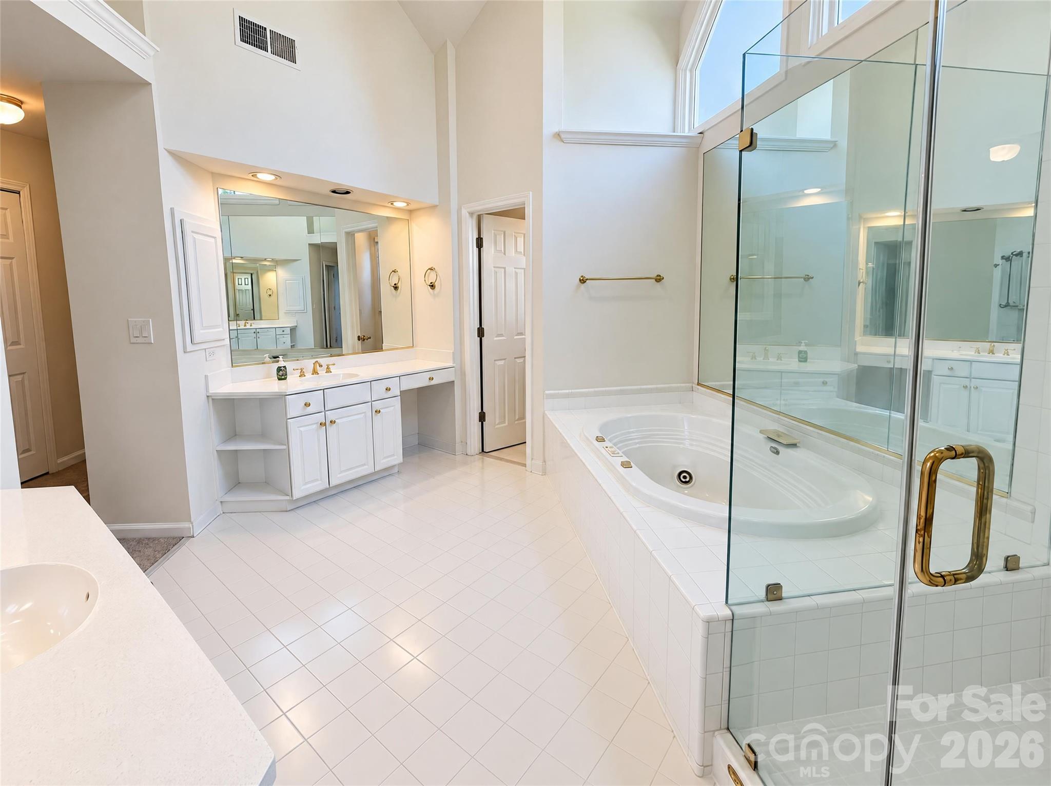 Single Family Residence at 4804 Poplar Grove Drive, Charlotte, photo 24 of 36