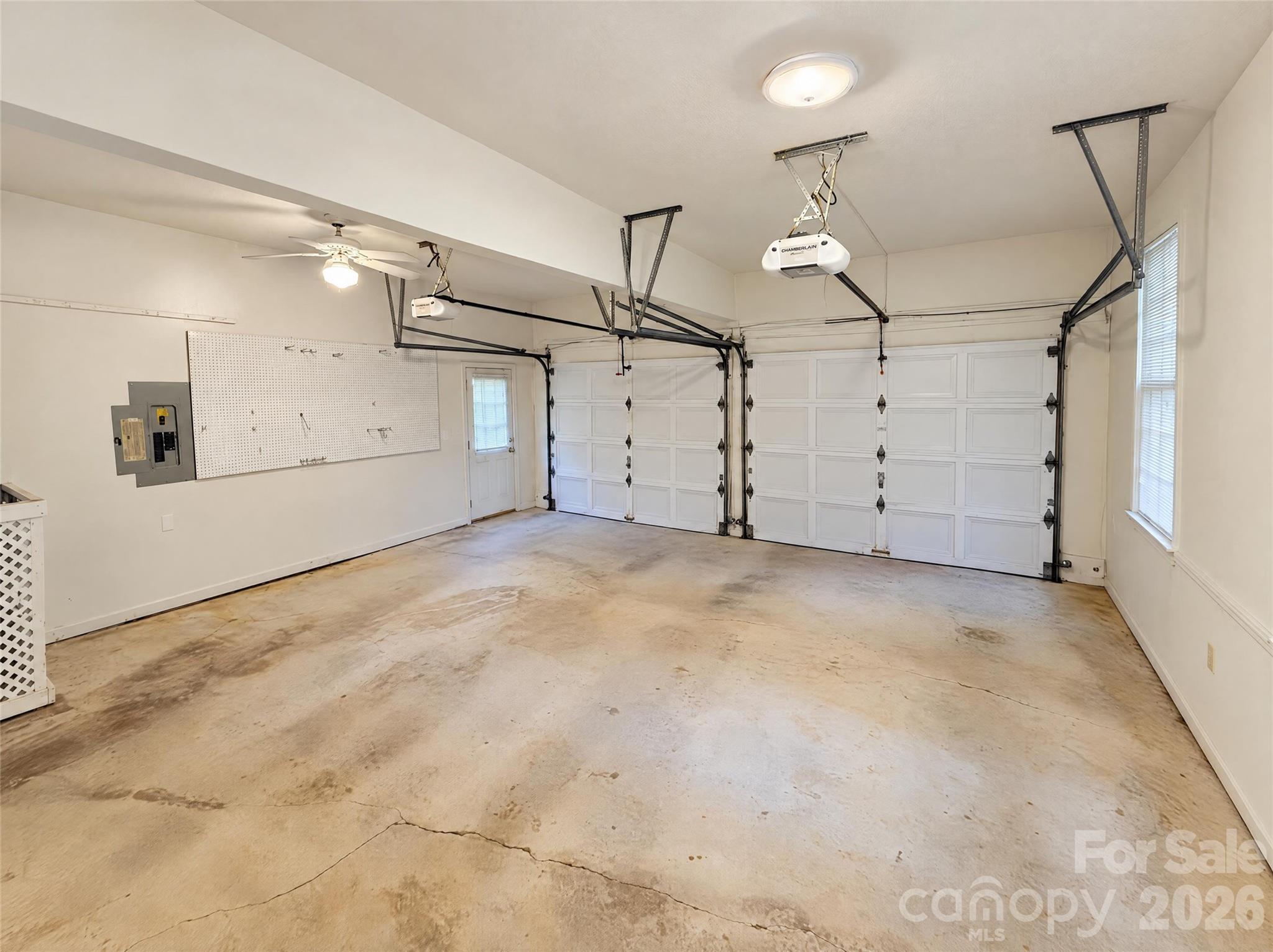 Single Family Residence at 4804 Poplar Grove Drive, Charlotte, photo 33 of 36