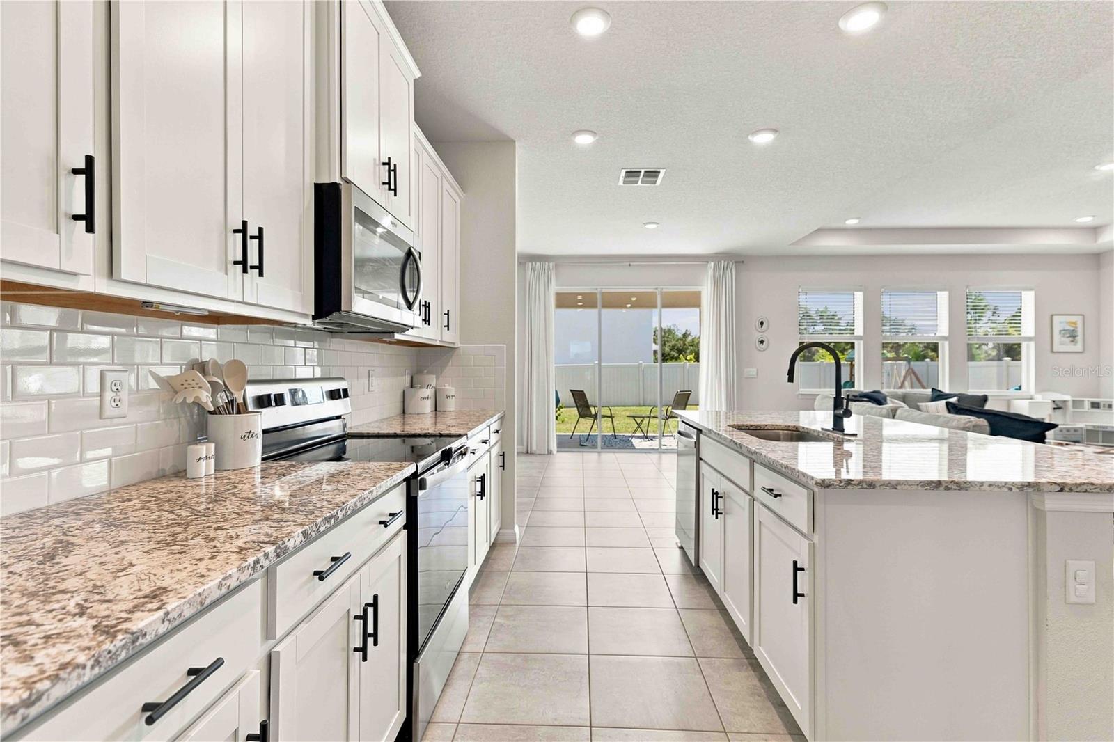 Single Family Residence at 12489 DORA TRL, PARRISH, photo 28 of 68