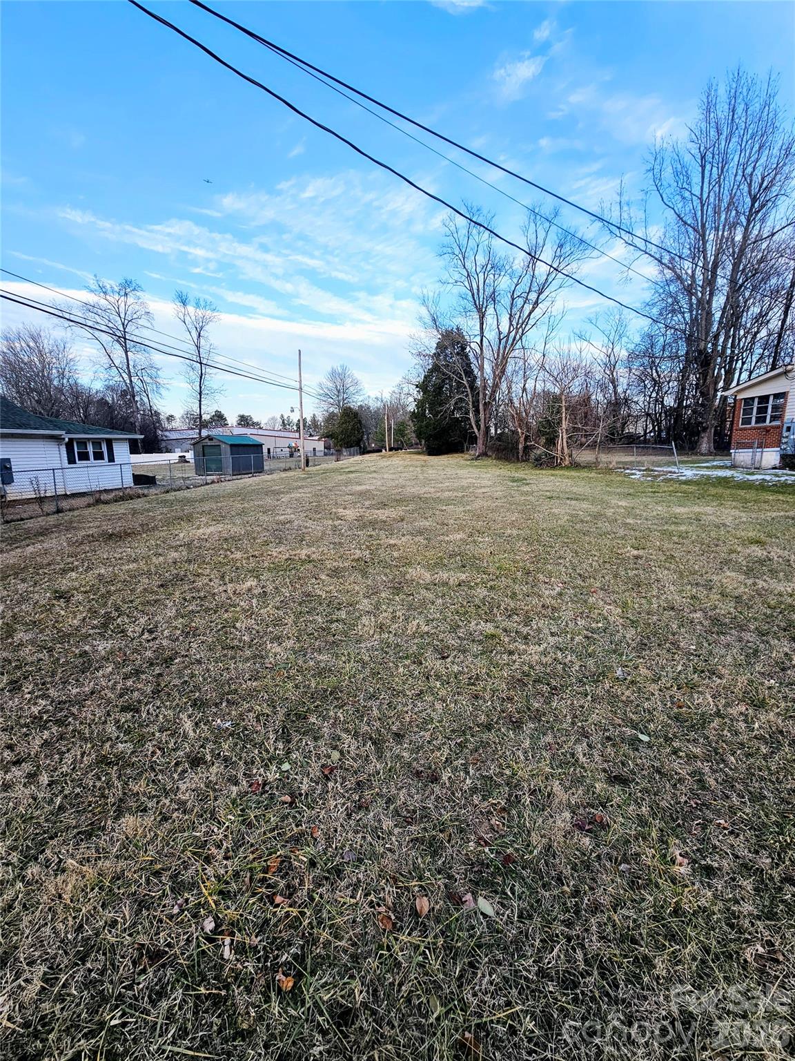00 Rowan Mill Road