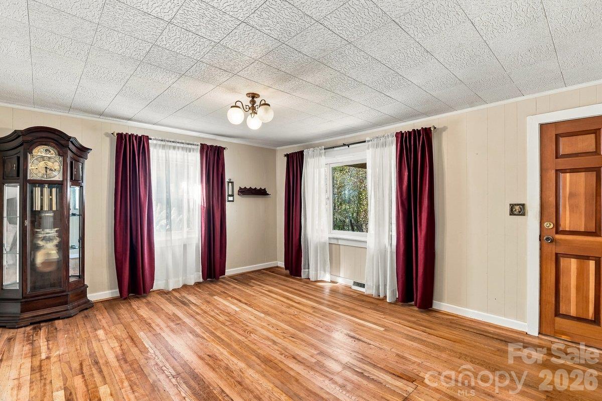 Single Family Residence at 11 Whitt Road, Weaverville, photo 7 of 20