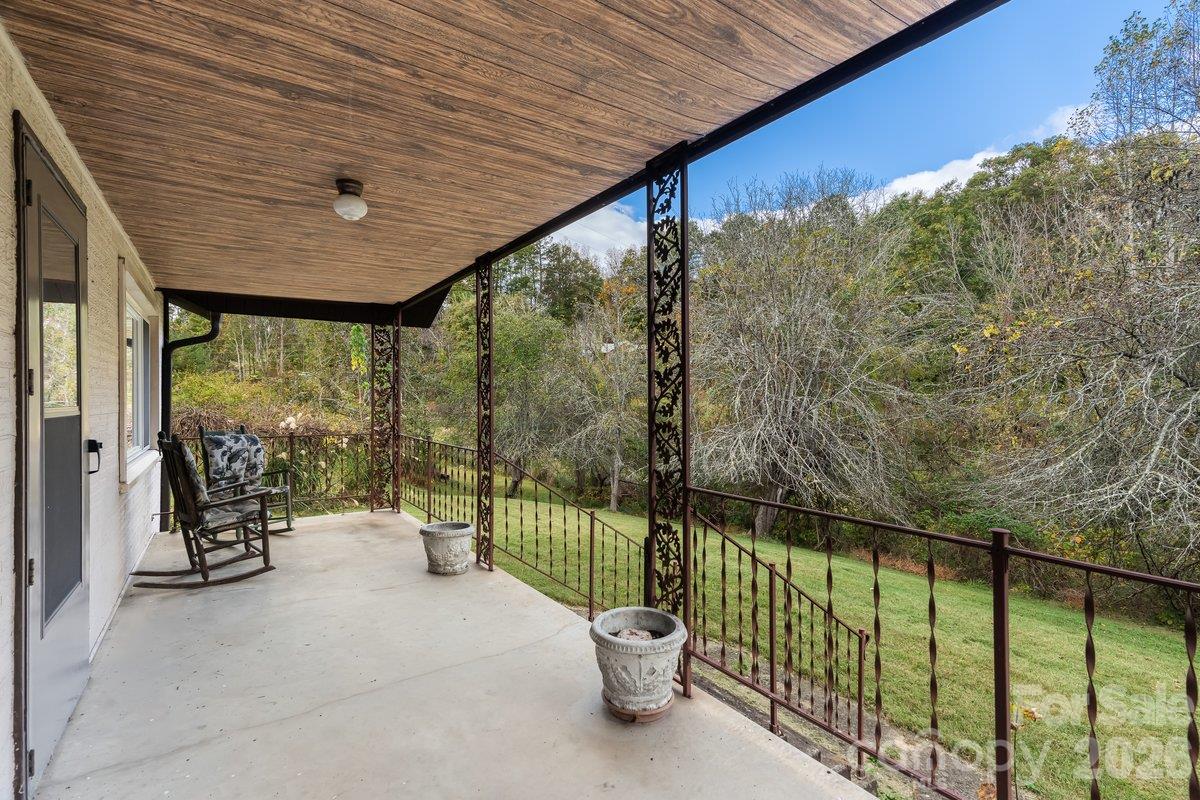 Single Family Residence at 11 Whitt Road, Weaverville, photo 18 of 20