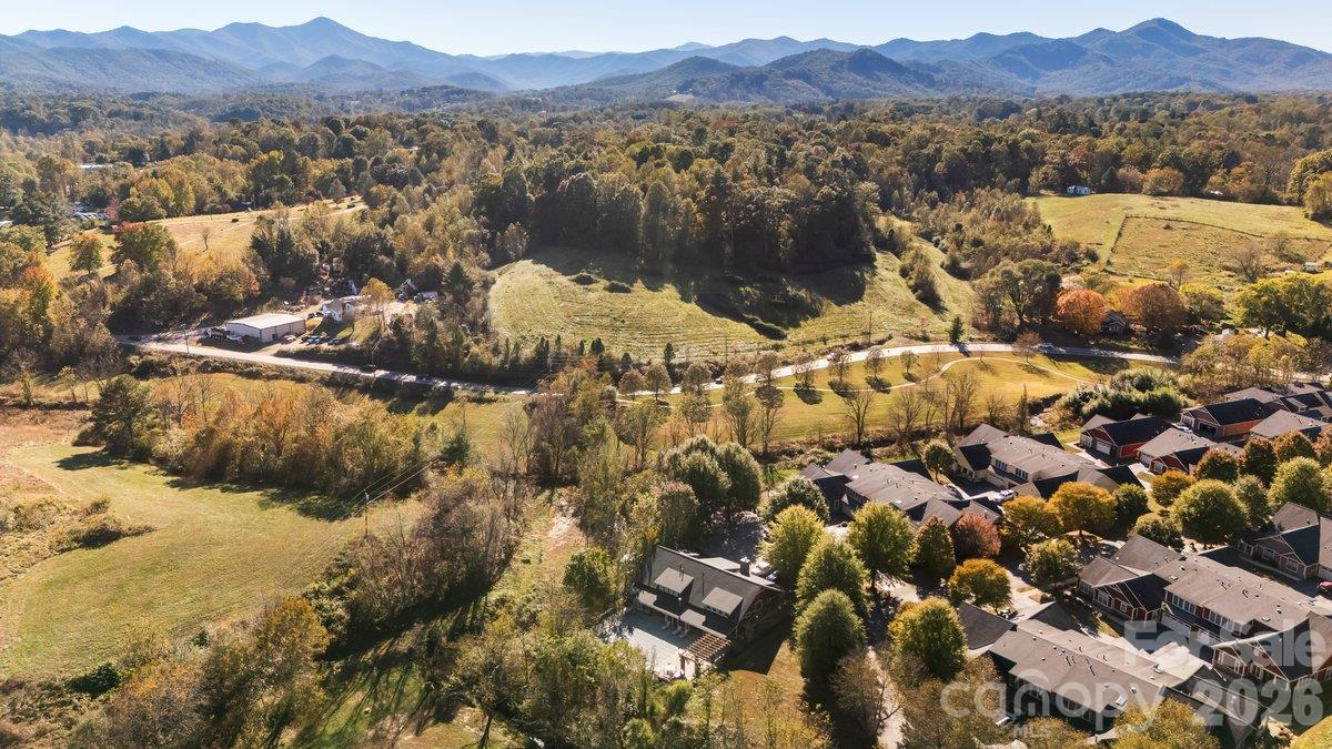 Townhouse at 51 Westfield Way, Candler, photo 32 of 35