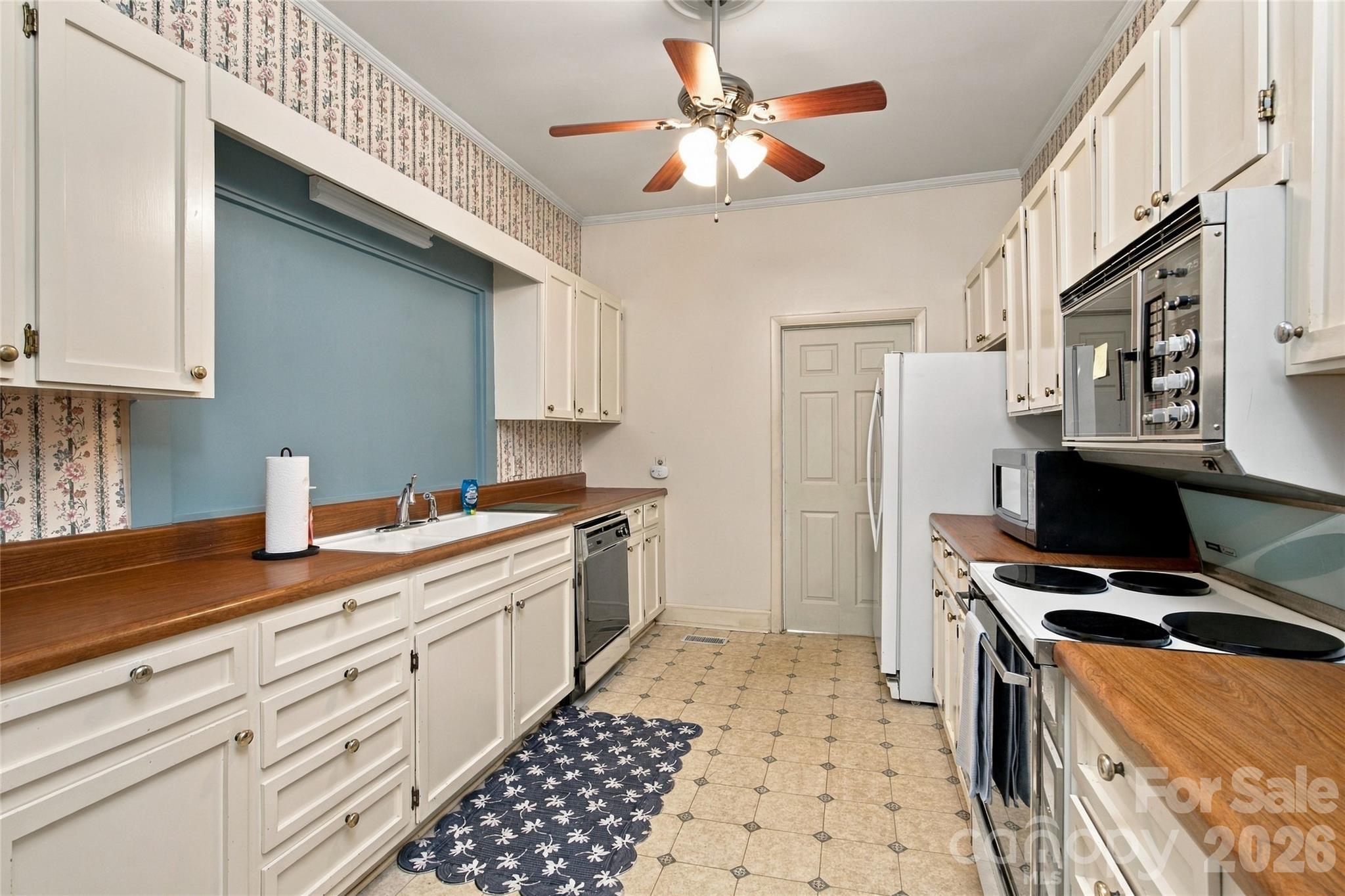 Kitchen - 112 Webster Street, Dillsboro