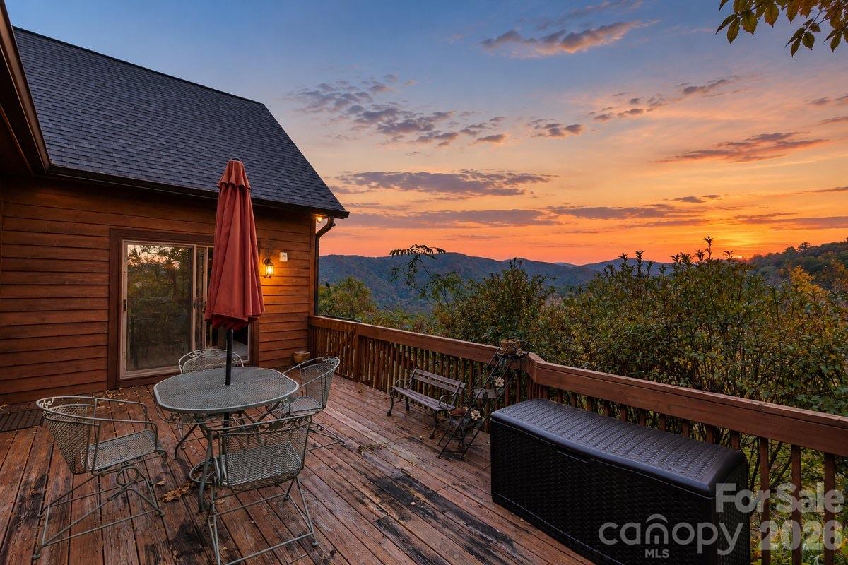 1351 Caldwell Mountain Road