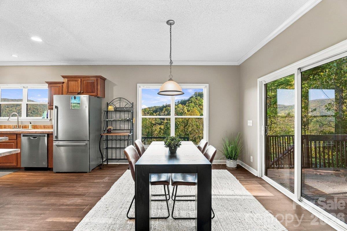 Single Family Residence at 1351 Caldwell Mountain Road, Hot Springs, photo 5 of 22