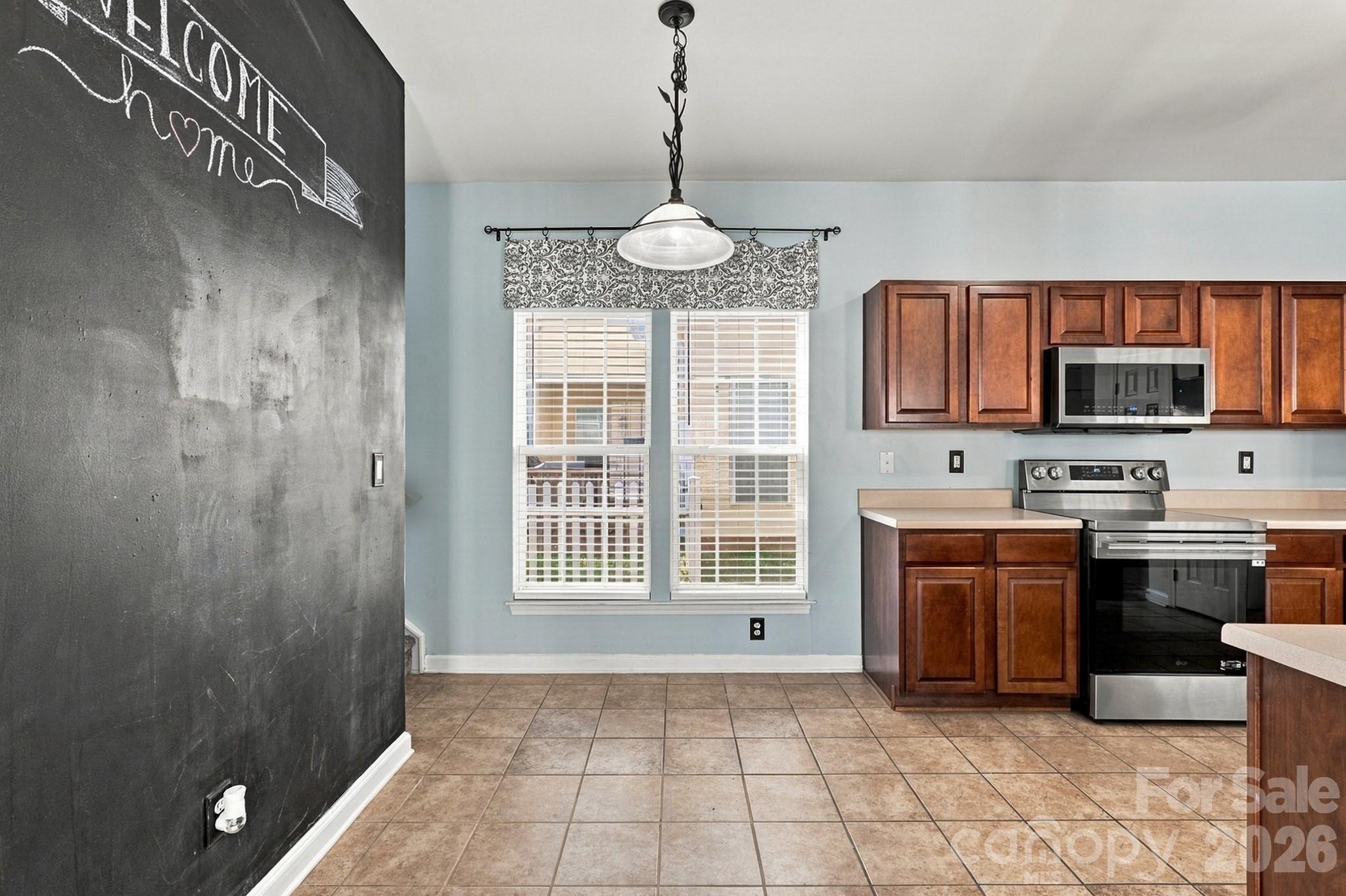 Single Family Residence at 11921 Snapping Turtle Lane, Huntersville, photo 9 of 37