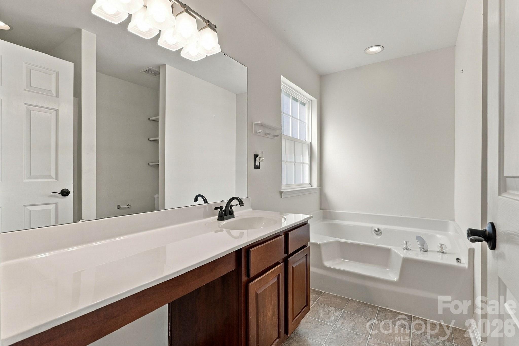Single Family Residence at 11921 Snapping Turtle Lane, Huntersville, photo 21 of 37