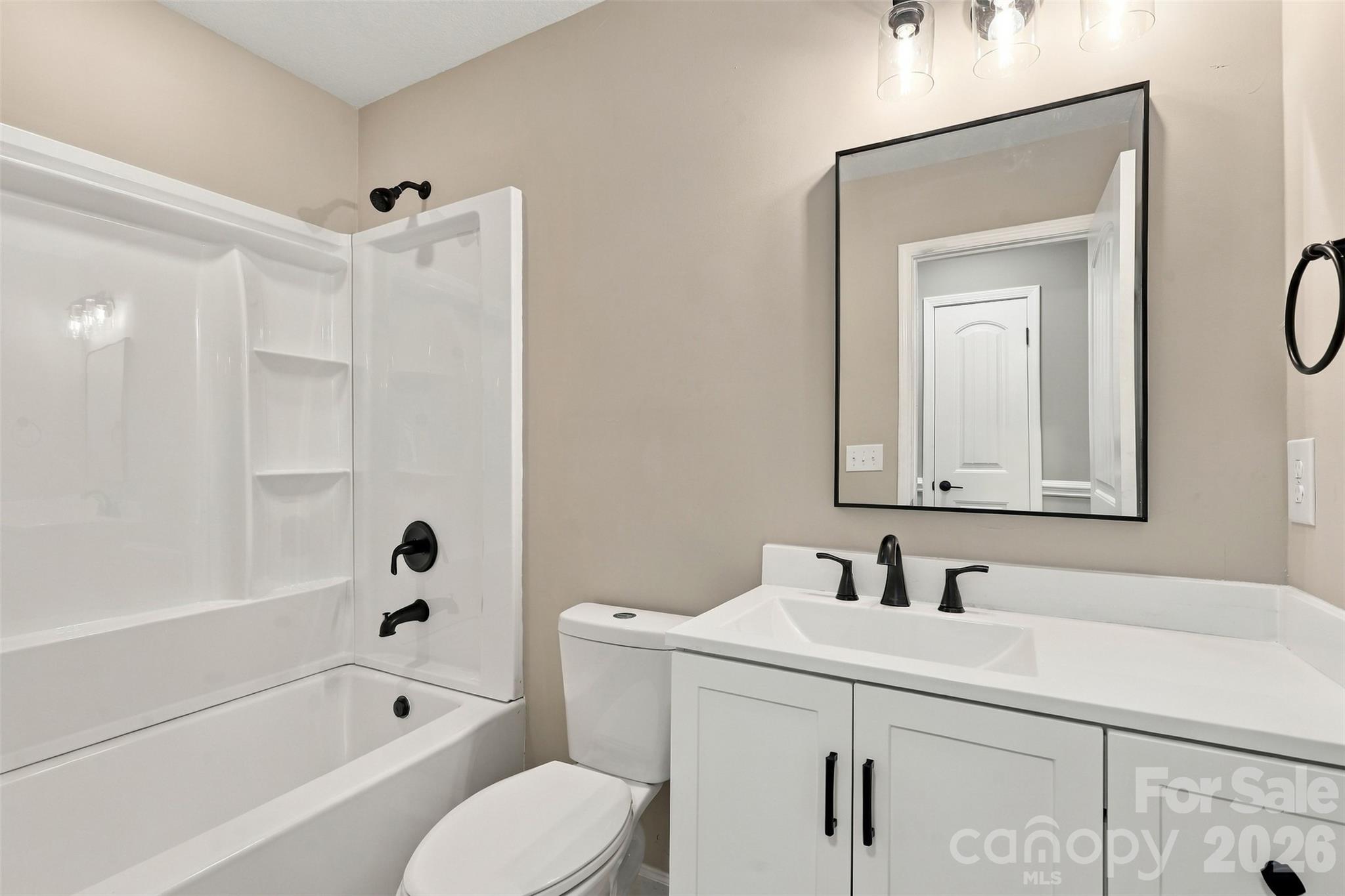 Single Family Residence at 357 Robin Helton Drive, Boiling Springs, photo 21 of 34