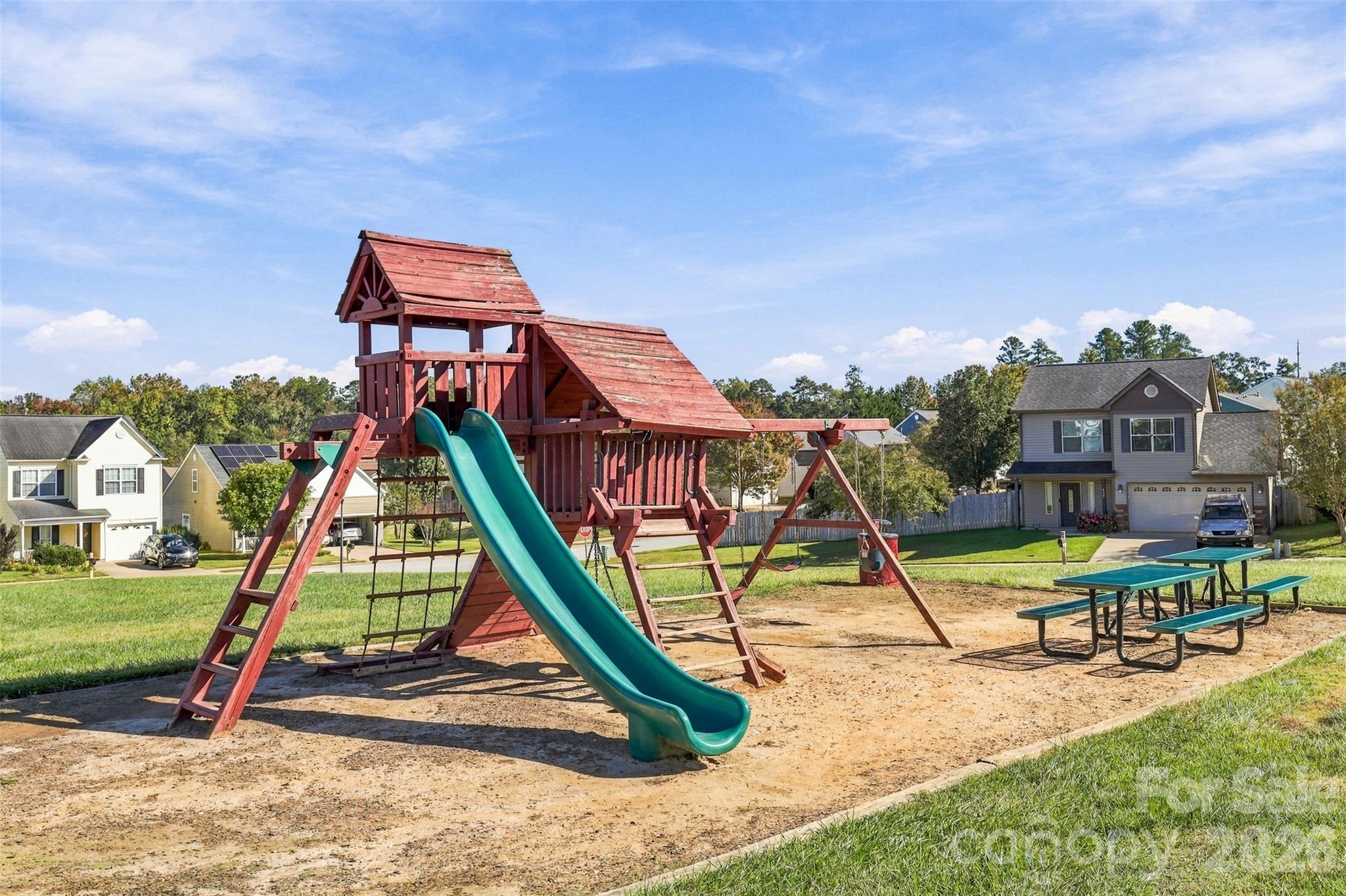 Single Family Residence at 357 Robin Helton Drive, Boiling Springs, photo 32 of 34