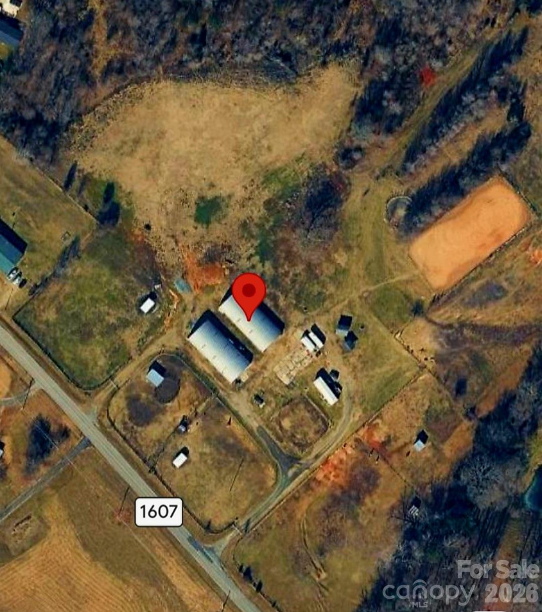 702 Ike Lynch Road