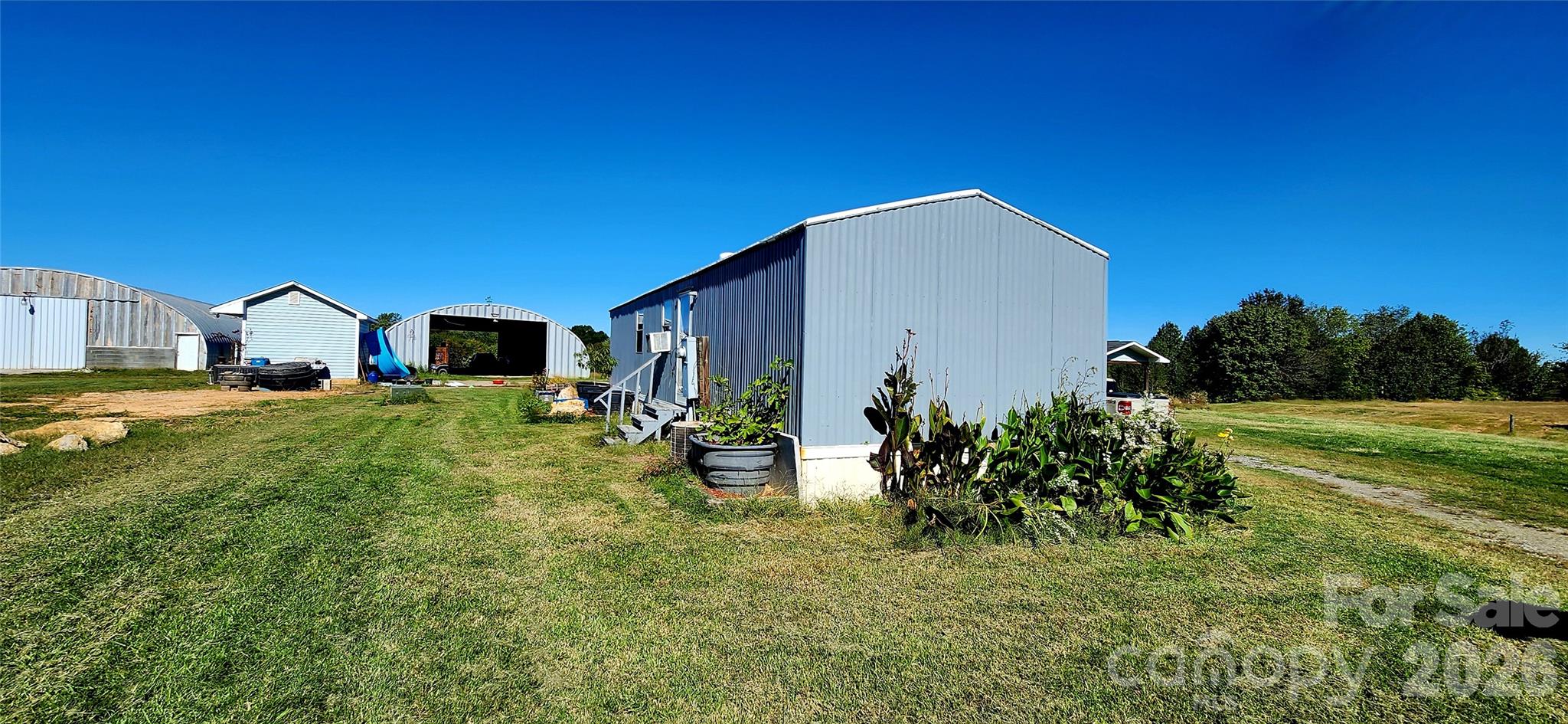 Farm at 702 Ike Lynch Road, Dallas, photo 7 of 32