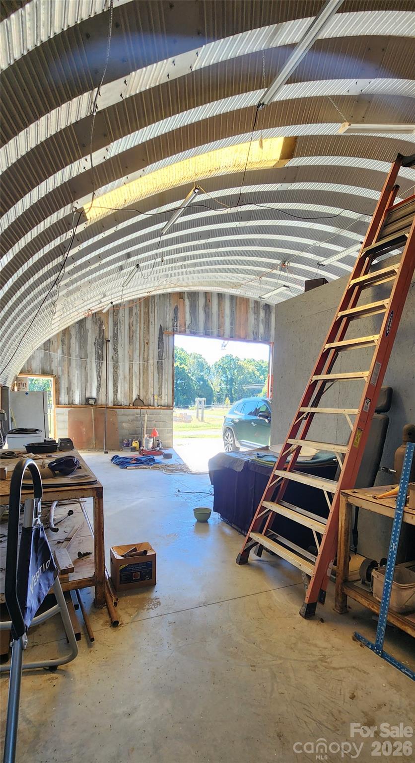 Farm at 702 Ike Lynch Road, Dallas, photo 21 of 32