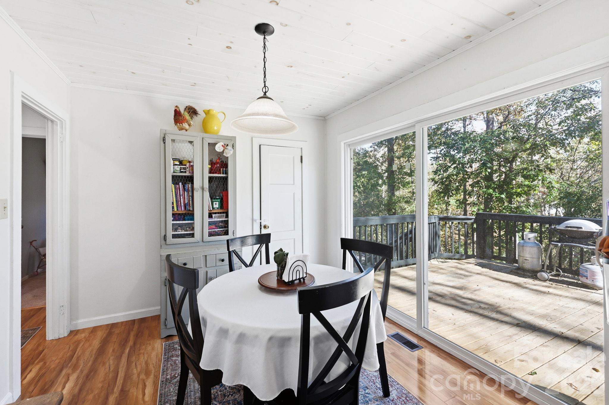 Single Family Residence at 6 Gun Flint Trail, Fletcher, photo 19 of 38