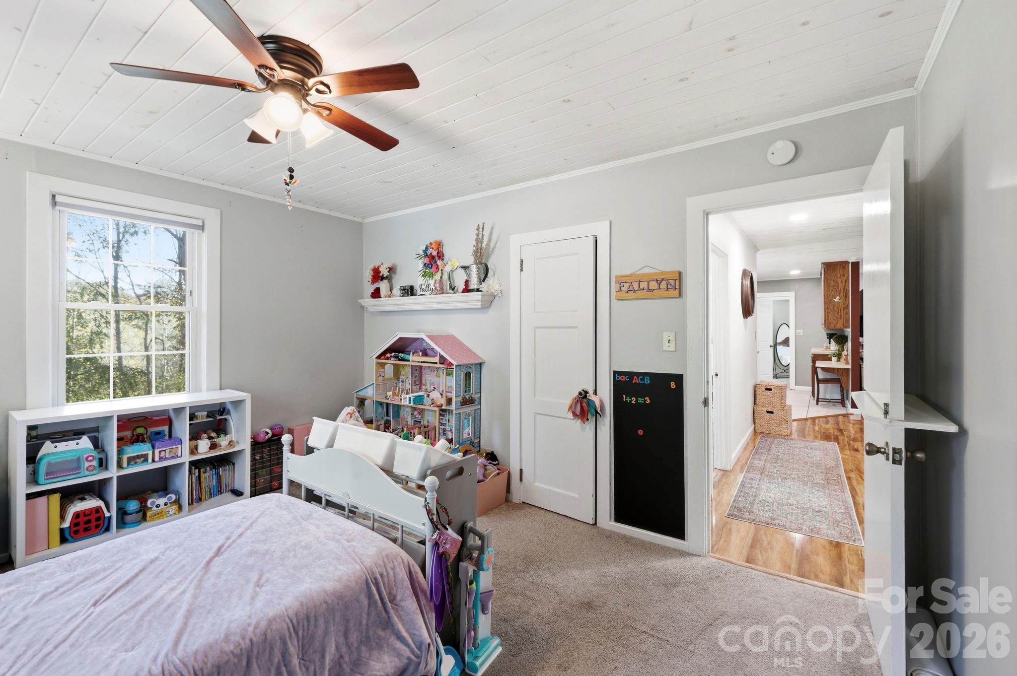Single Family Residence at 6 Gun Flint Trail, Fletcher, photo 26 of 38