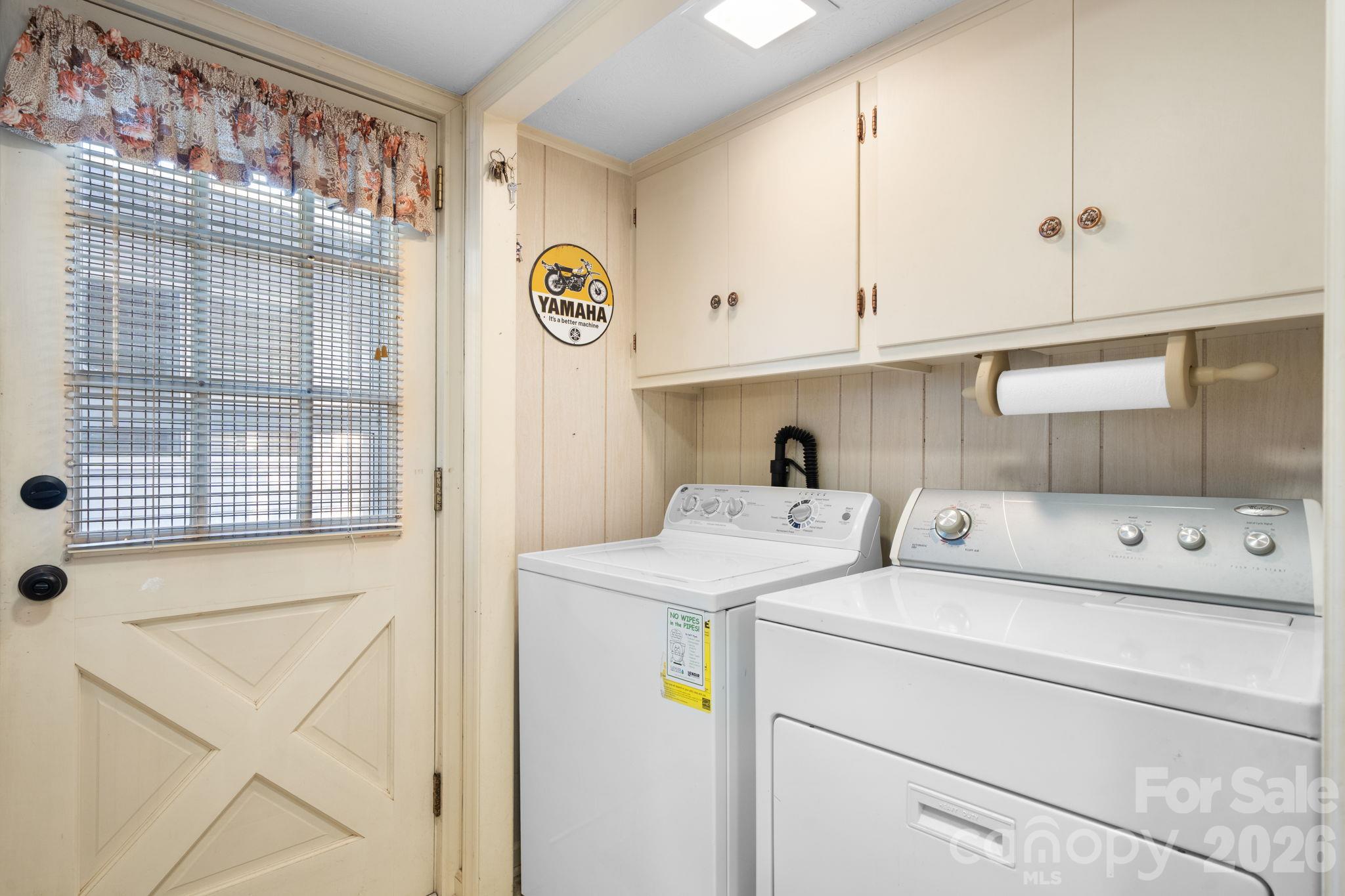 Single Family Residence at 111 Eastwood Park Drive SE, Lenoir, photo 32 of 48