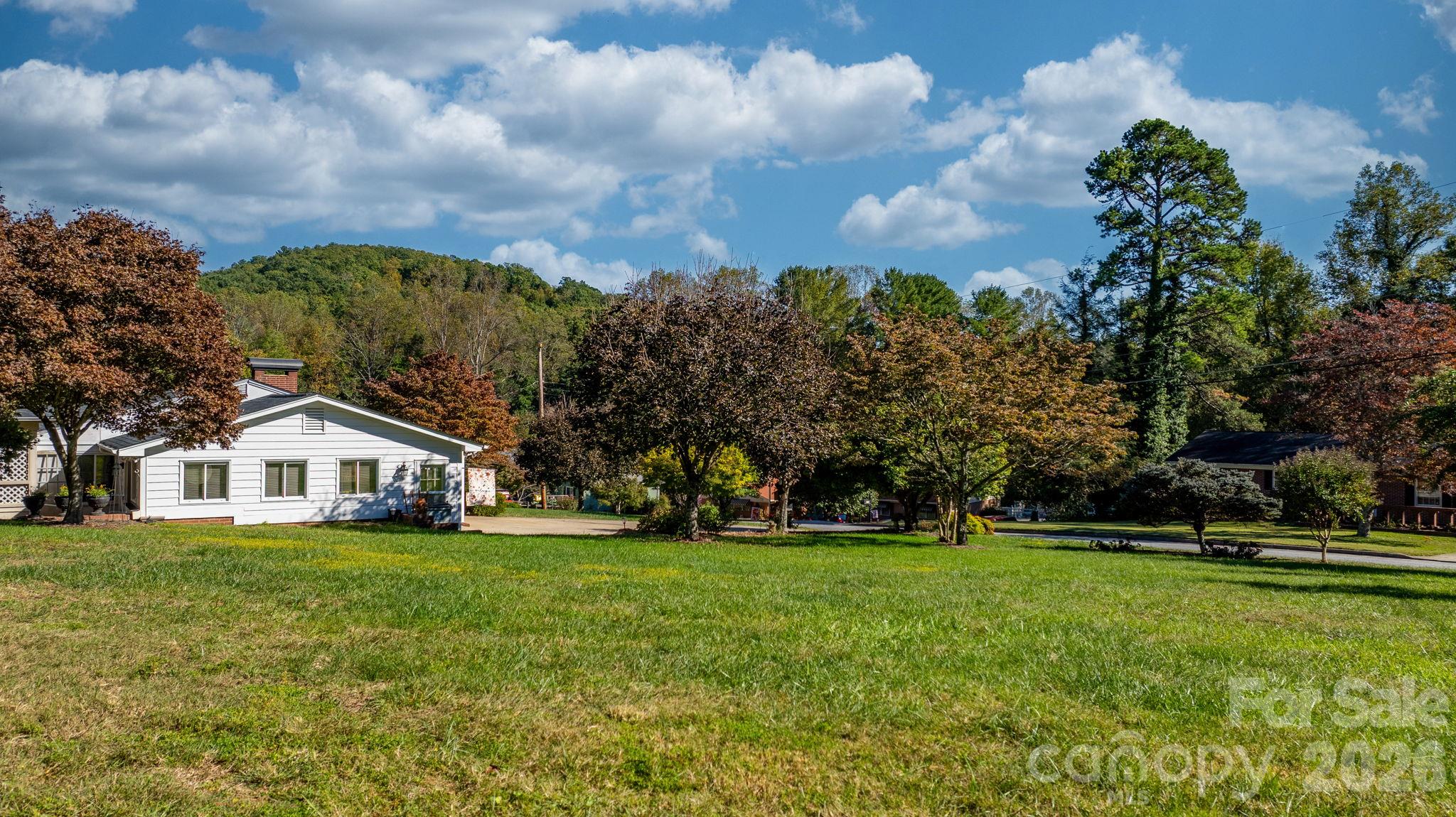 Single Family Residence at 111 Eastwood Park Drive SE, Lenoir, photo 40 of 48