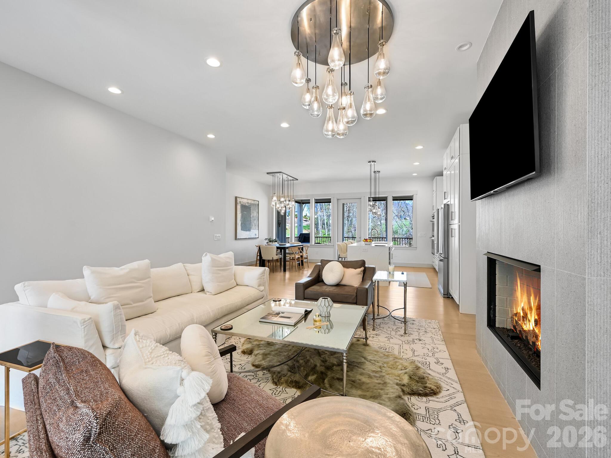 Open Floor Plan. - 18 Sagewood Drive, Candler
