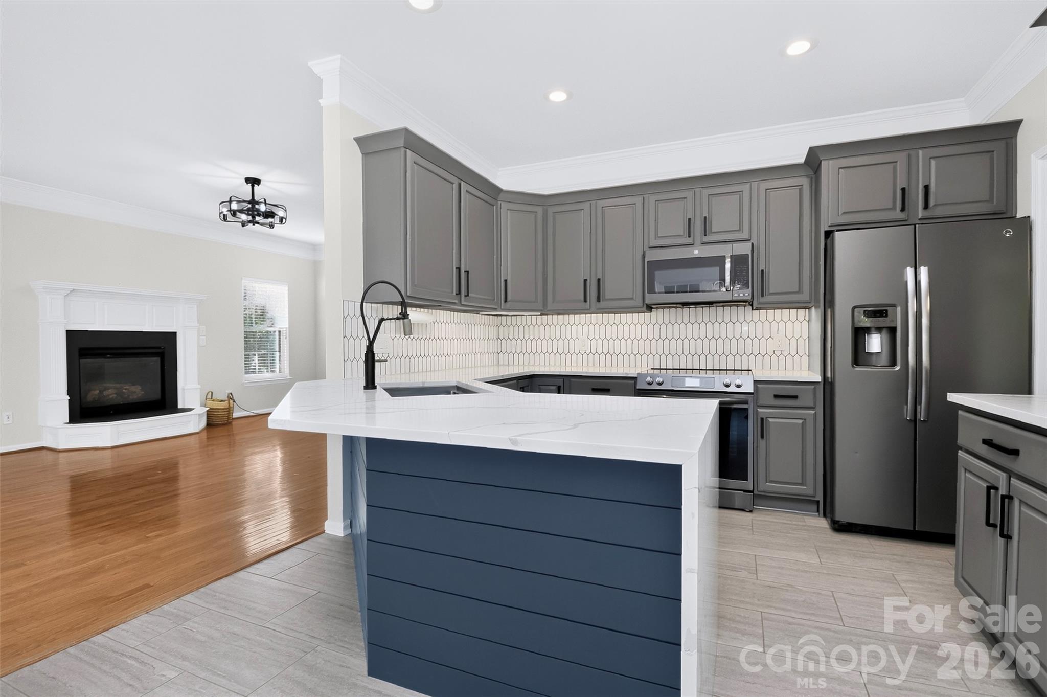 Single Family Residence at 11519 Baystone Place, Concord, photo 13 of 48