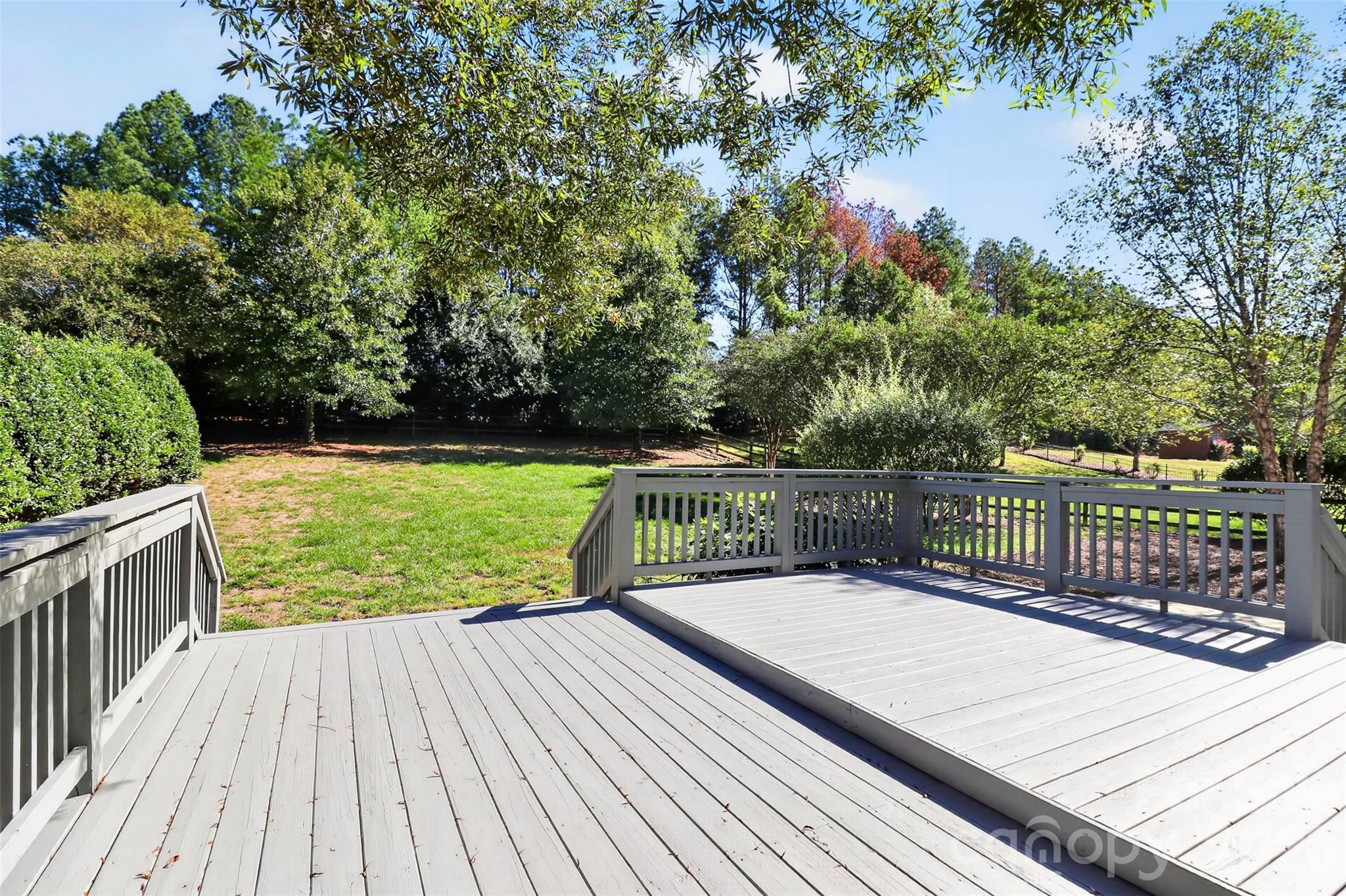 Large Deck w/ access to the backyard or patio - 11519 Baystone Place, Concord