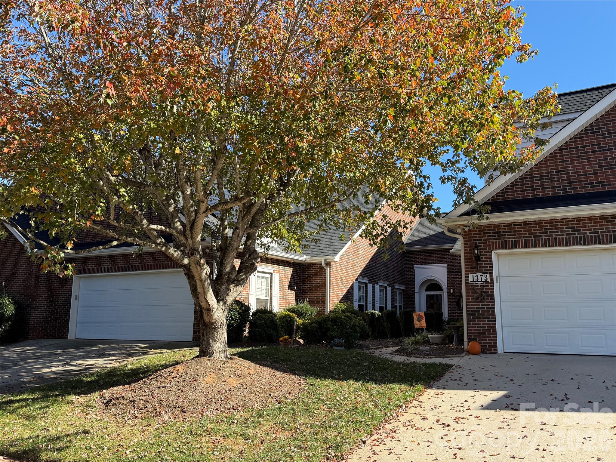 Townhouse at 1365 Royalty Circle, Statesville, photo 2 of 50