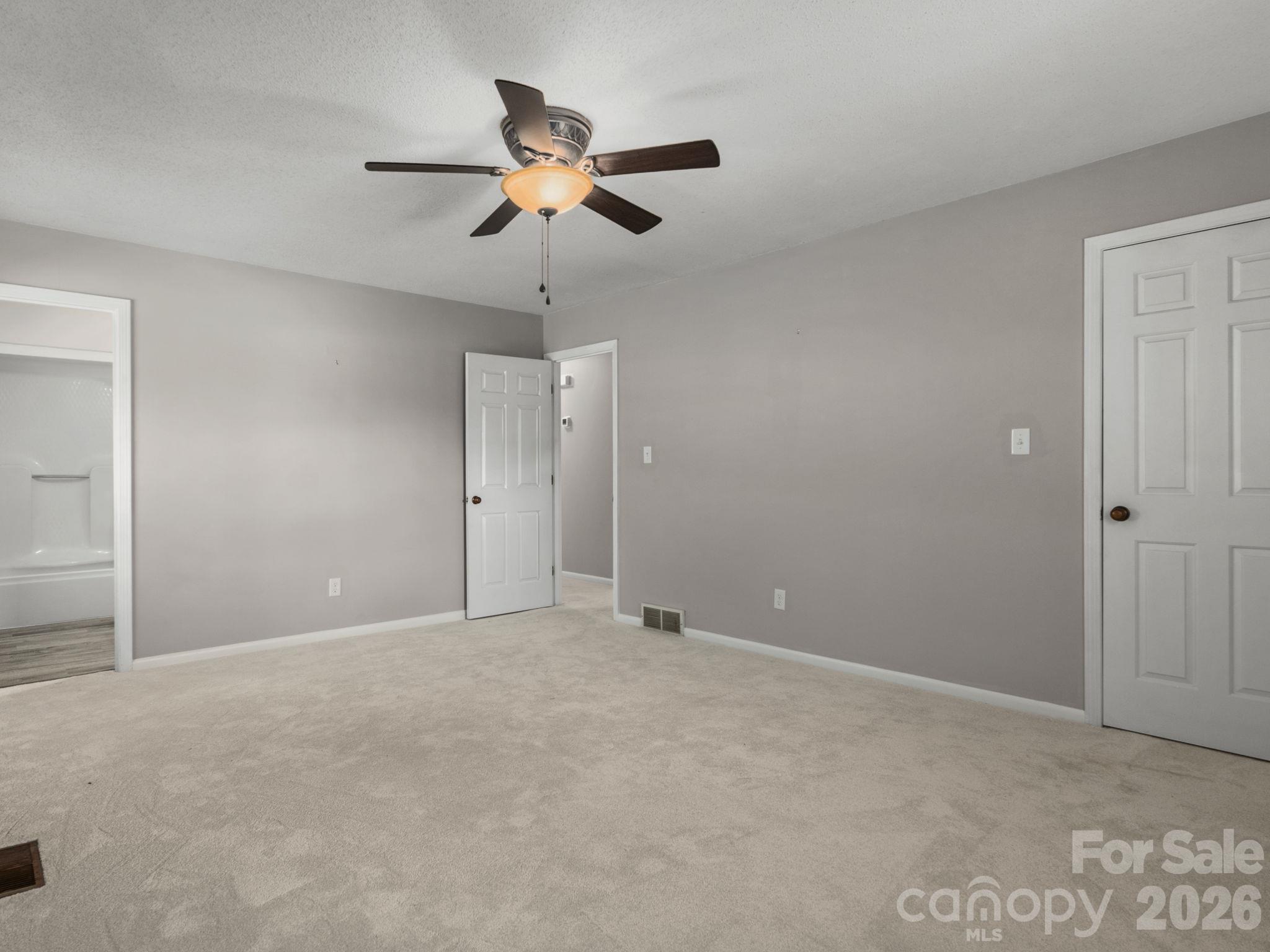 Single Family Residence at 16 Sun Valley Court, Alexander, photo 29 of 45