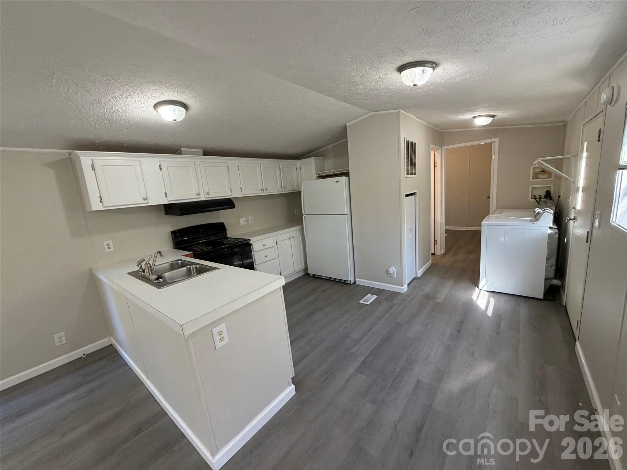 Single Family Residence at 4465 Shade Valley, Morganton, photo 6 of 32
