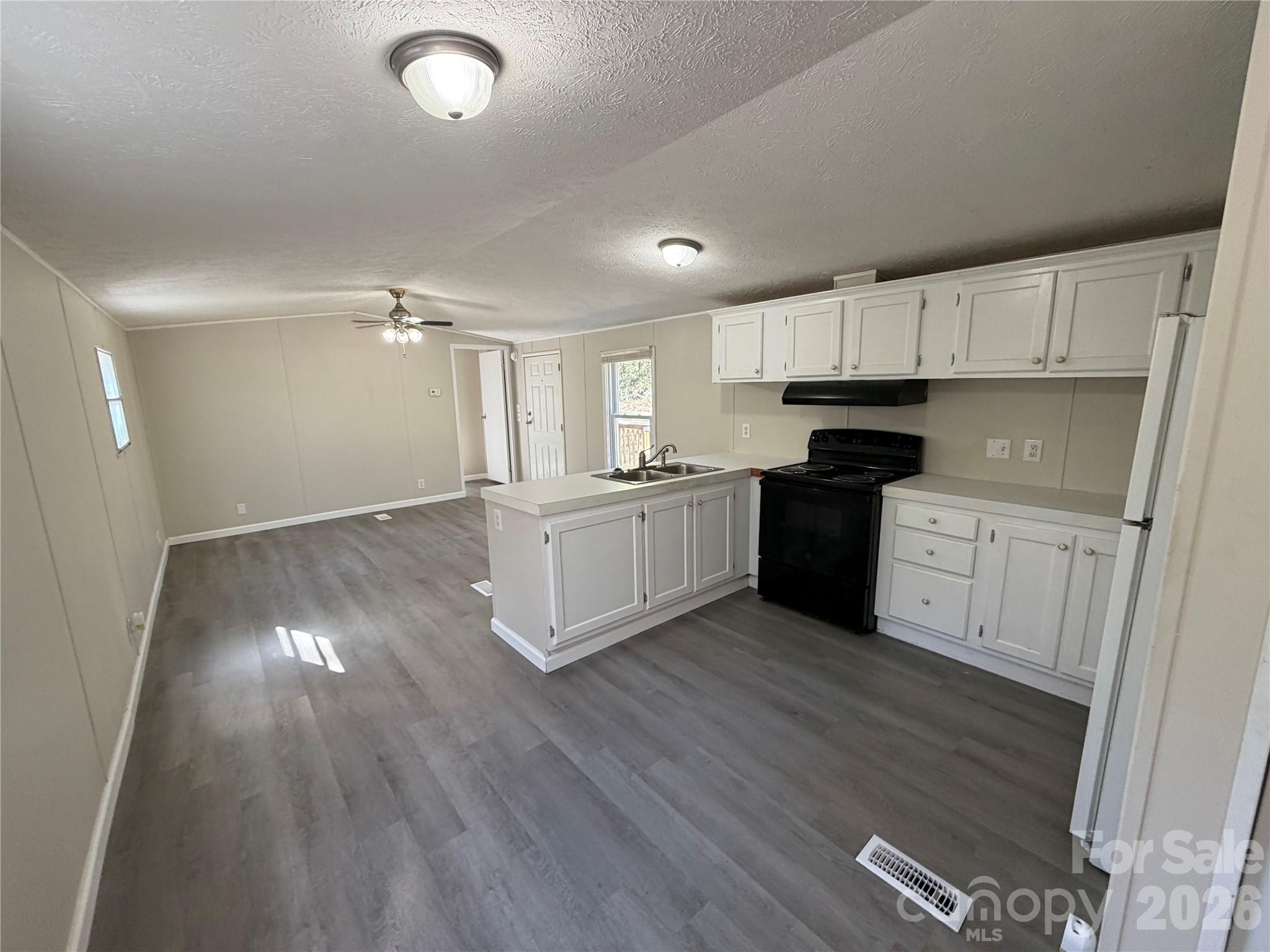 Single Family Residence at 4465 Shade Valley, Morganton, photo 7 of 32