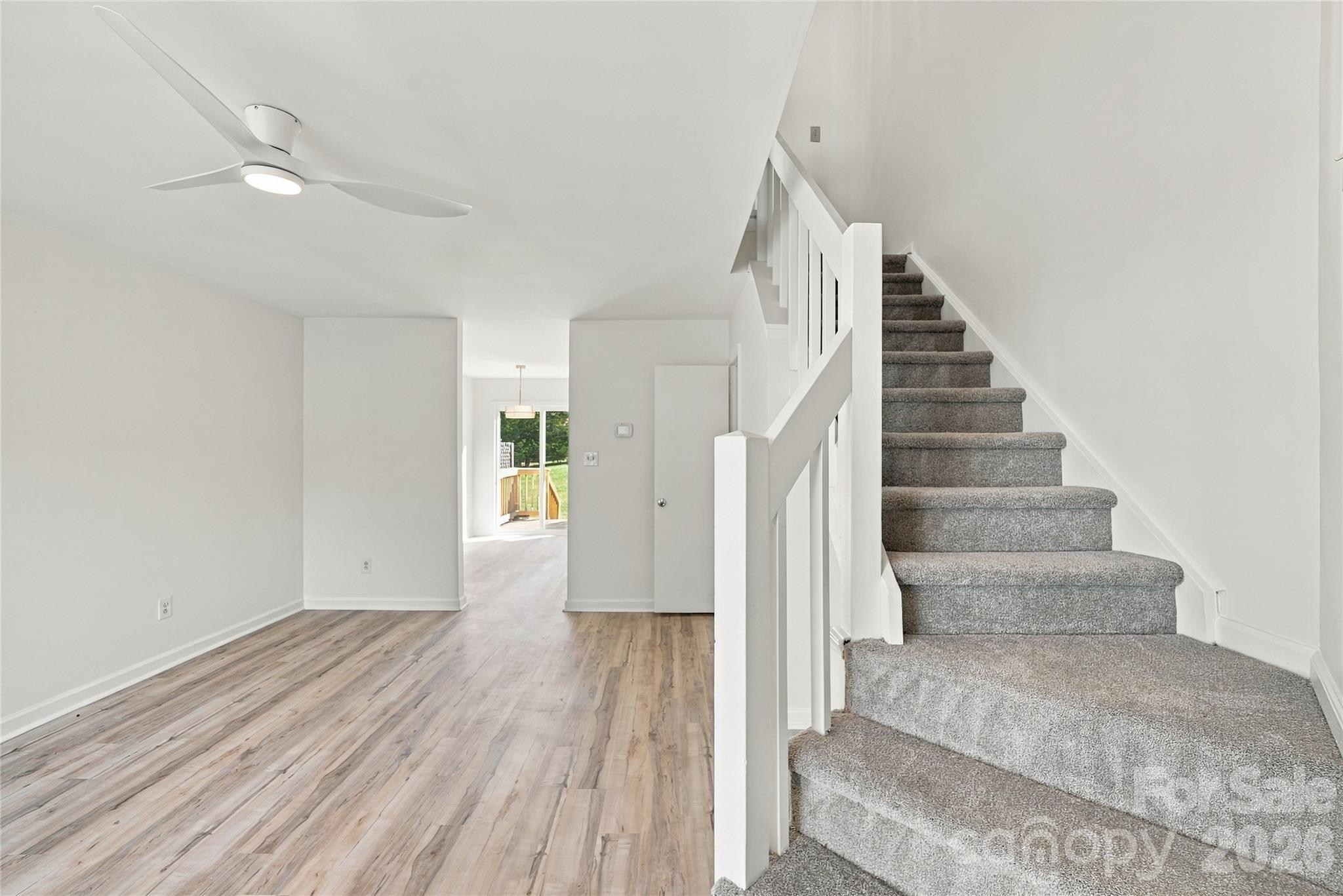 Townhouse at 8231 Circle Tree Lane, Charlotte, photo 13 of 40