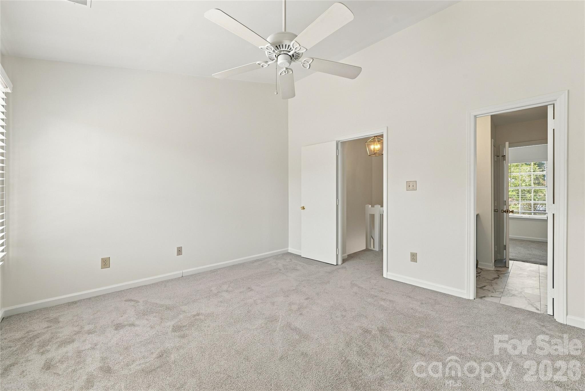 Townhouse at 8231 Circle Tree Lane, Charlotte, photo 18 of 40