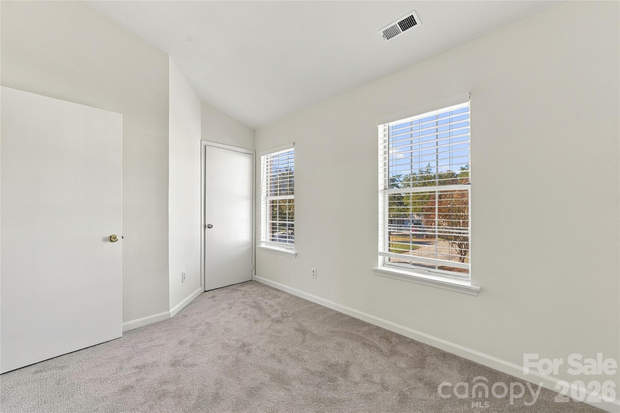 Townhouse at 8231 Circle Tree Lane, Charlotte, photo 23 of 40