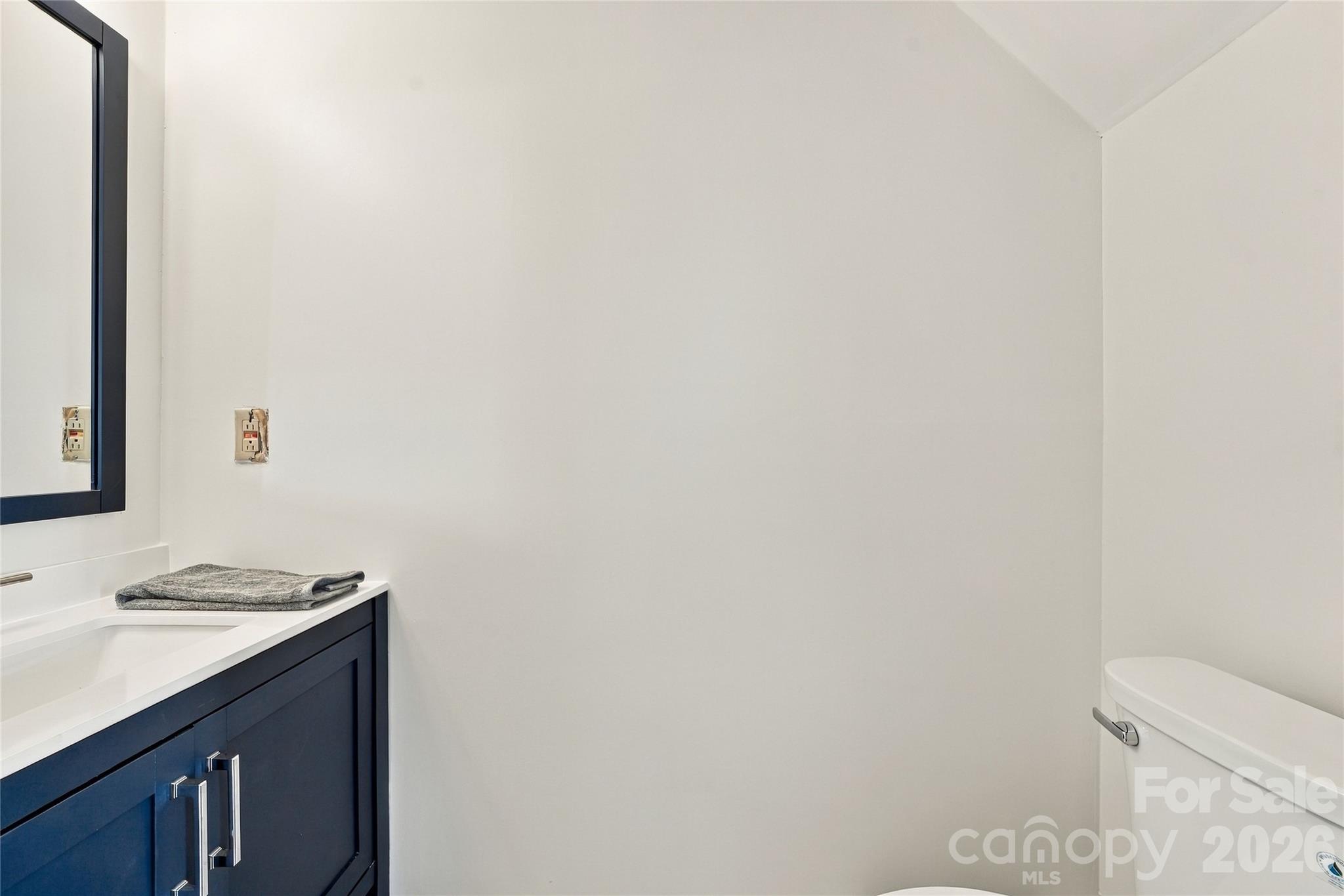 Townhouse at 8231 Circle Tree Lane, Charlotte, photo 28 of 40